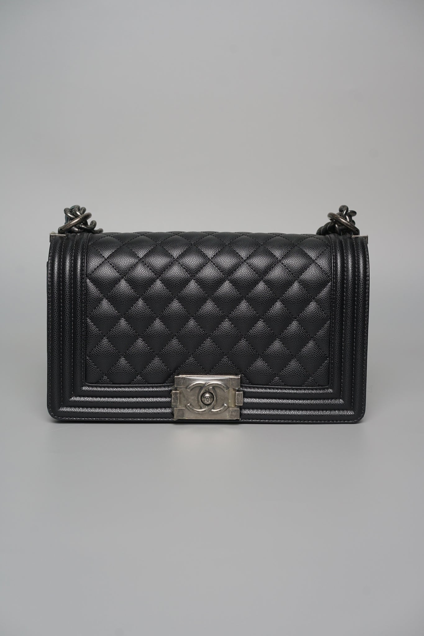 Boy Chanel Medium in Black Caviar Ruthenium
