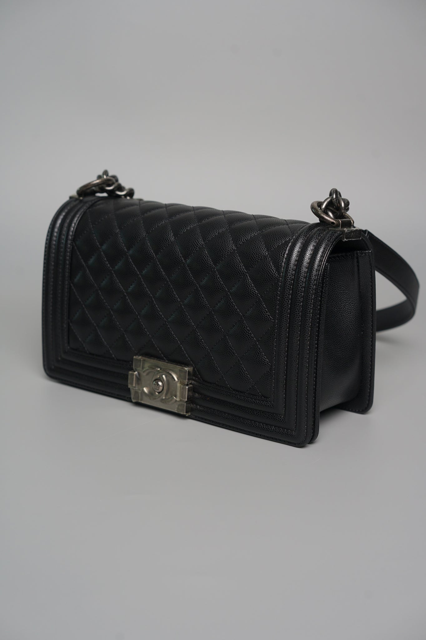 Boy Chanel Medium in Black Caviar Ruthenium