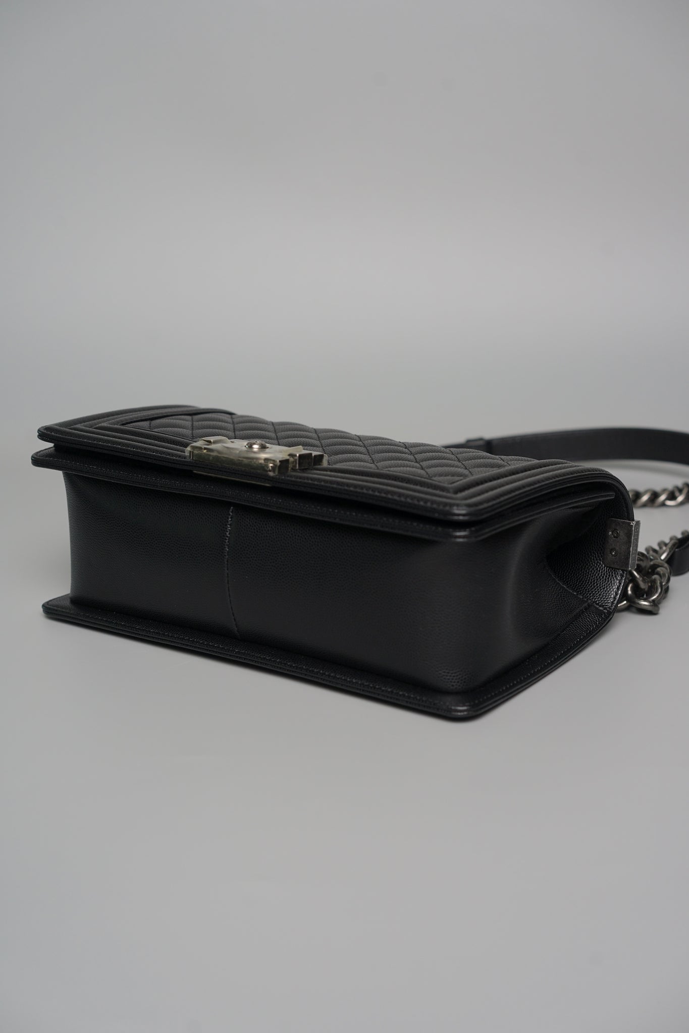 Boy Chanel Medium in Black Caviar Ruthenium