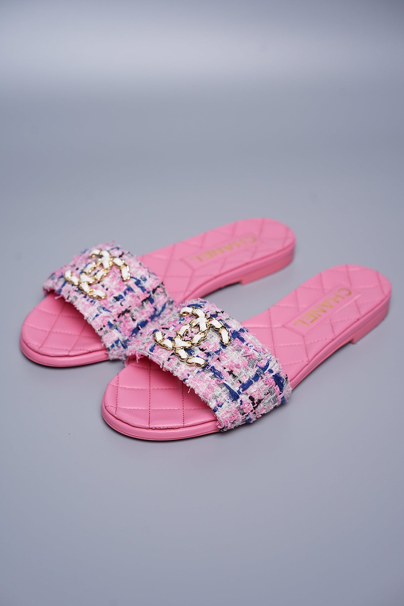Chanel 23P Tweed Sandals Size 35