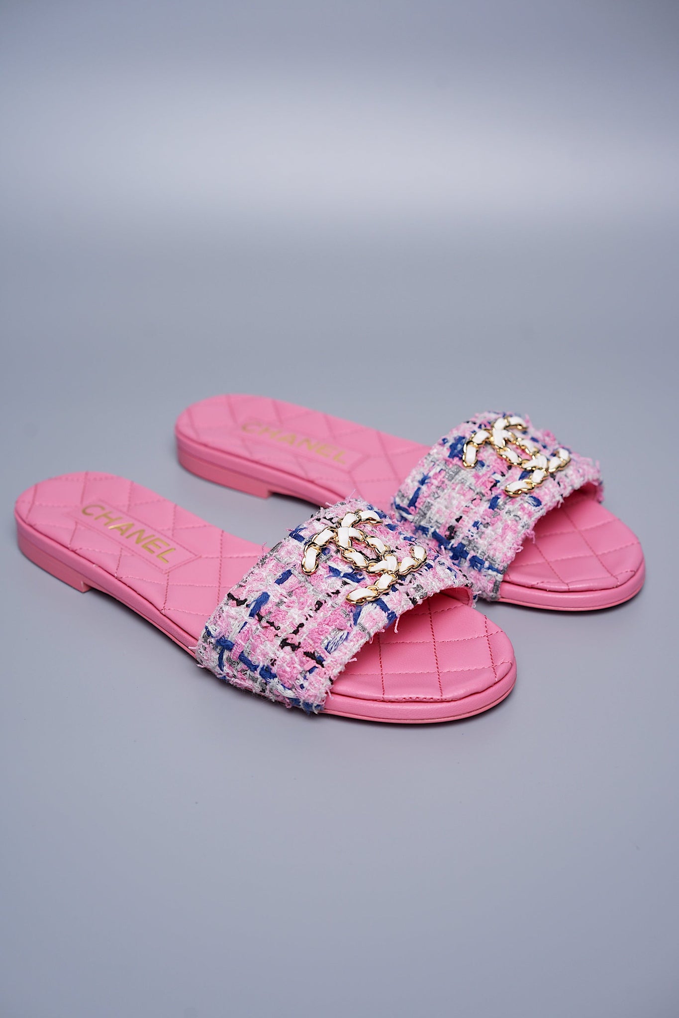 Chanel 23P Tweed Sandals Size 35