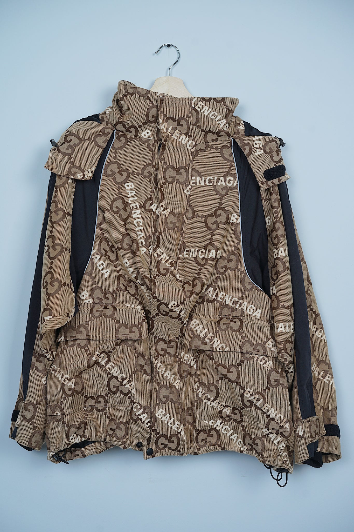 Balenciaga x Gucci Jumbo GG Canvas Jacket in Beige/Black Size 50