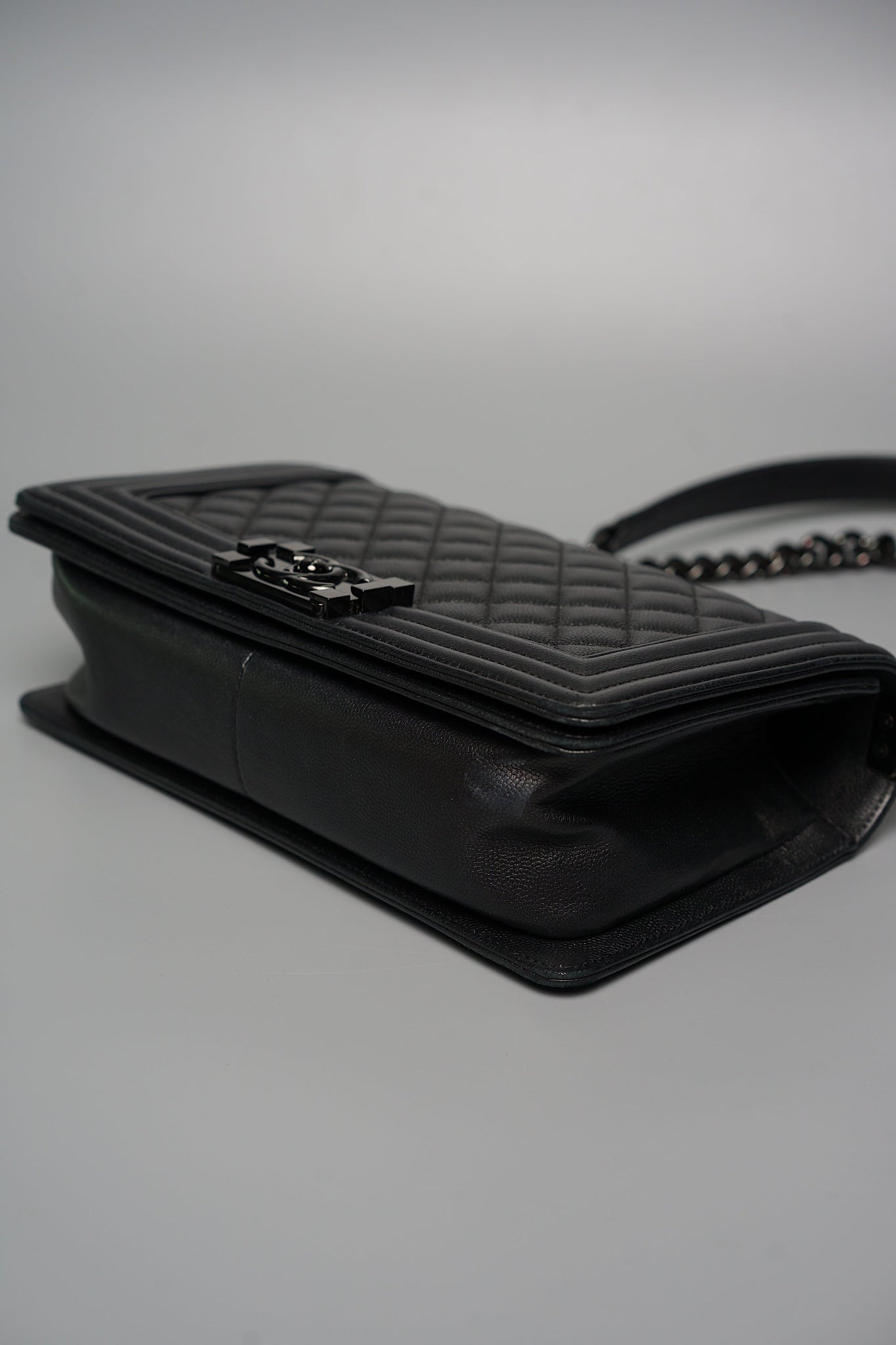 Boy Chanel Old Medium So Black in Caviar