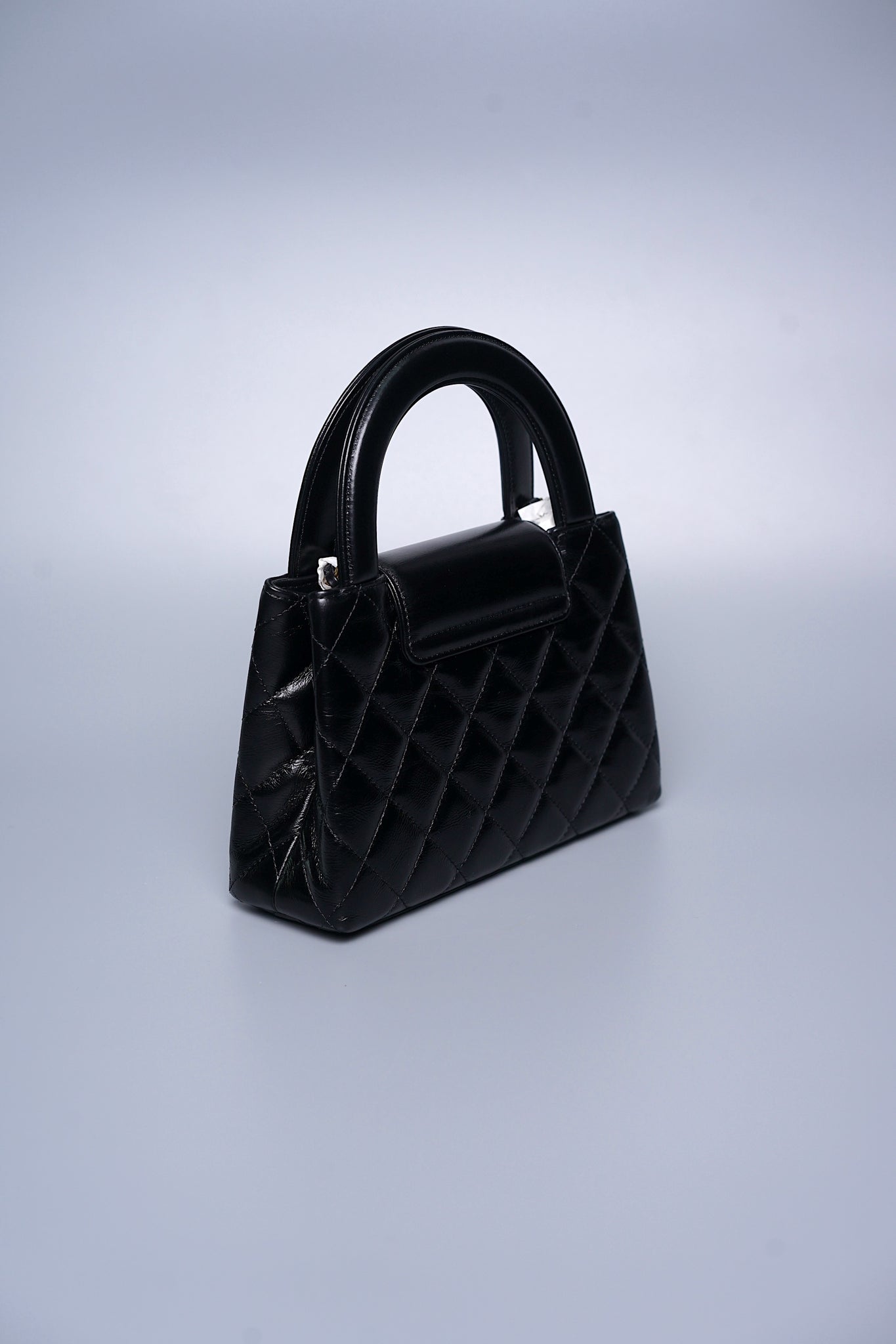Chanel Kelly Mini in Black Shiny Calfskin Ghw (Brand New)