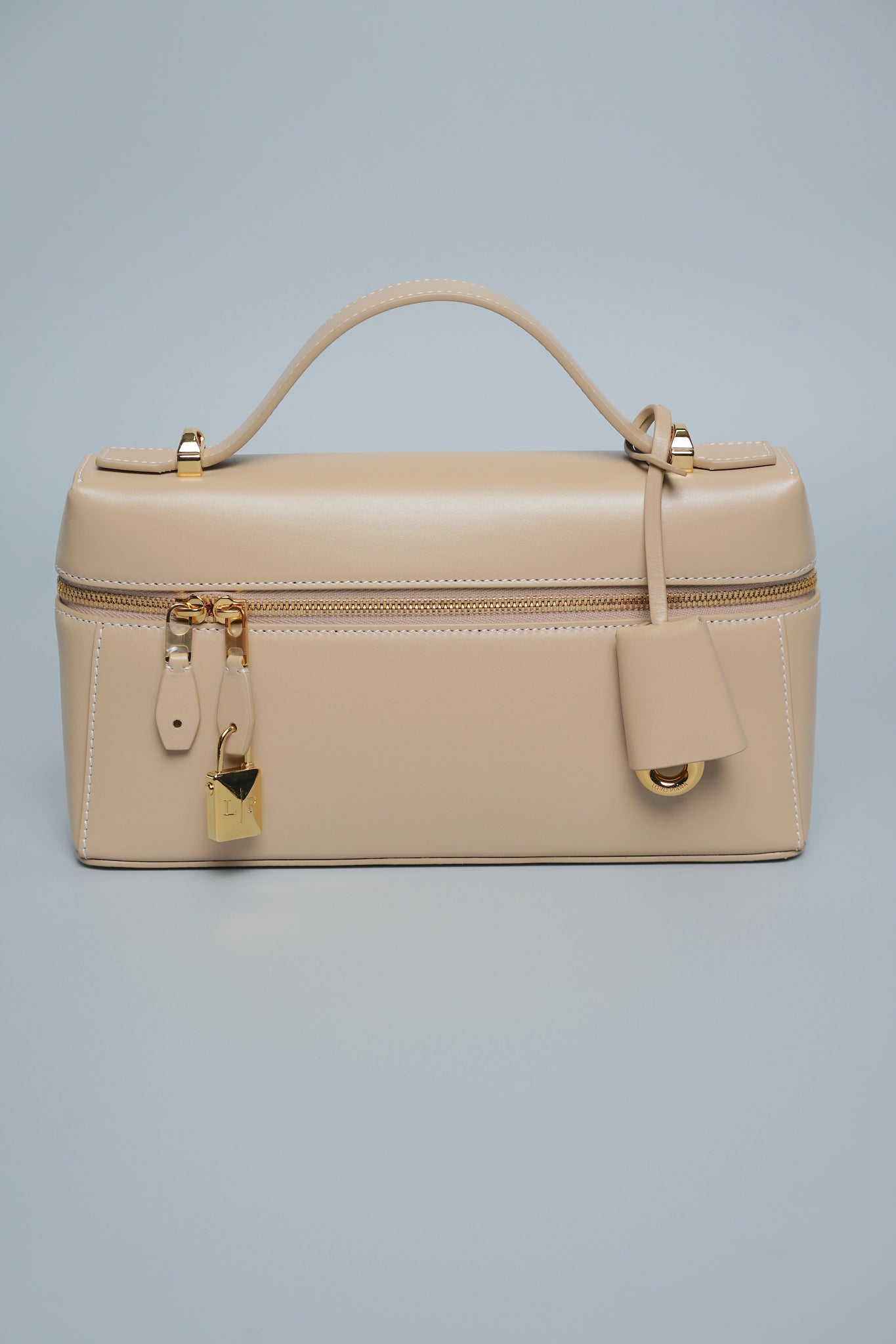 Loro Piana L23 Extra Pocket in Light Mastic/Sun Gold Ghw (Brand New)