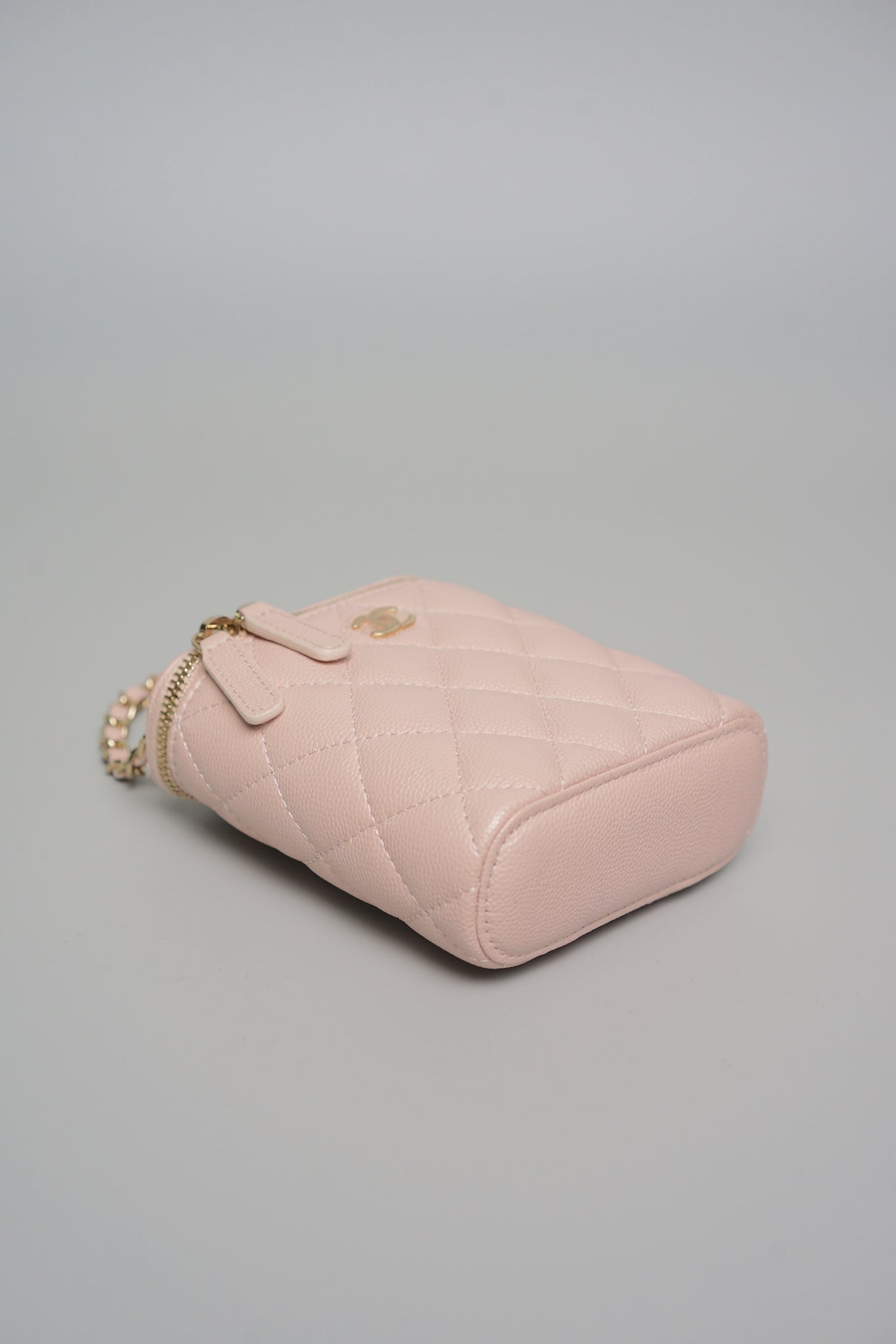 Chanel Mini Vanity in Rose Claire Shw