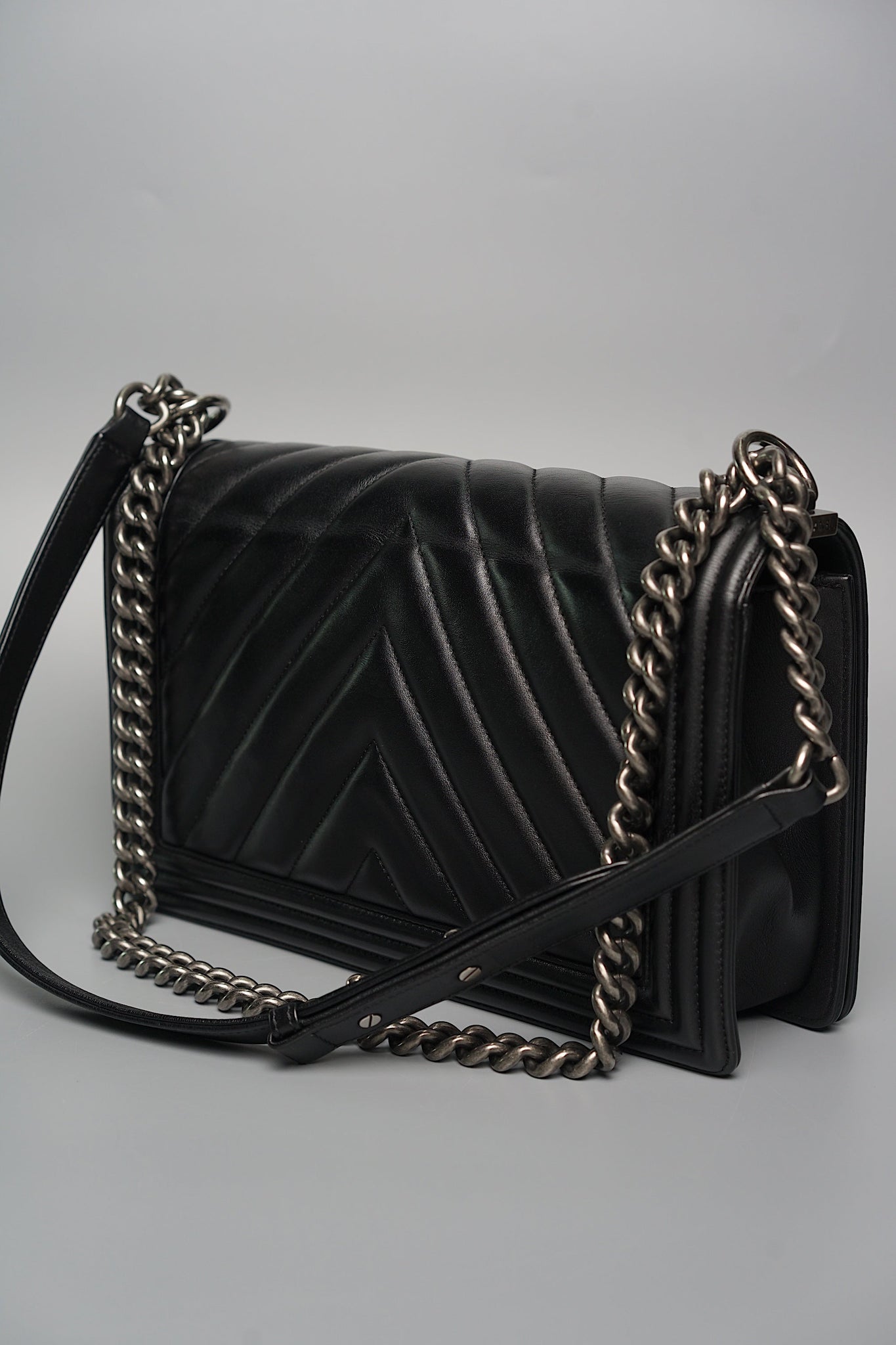Boy Chanel New Medium in Chevron Lambskin