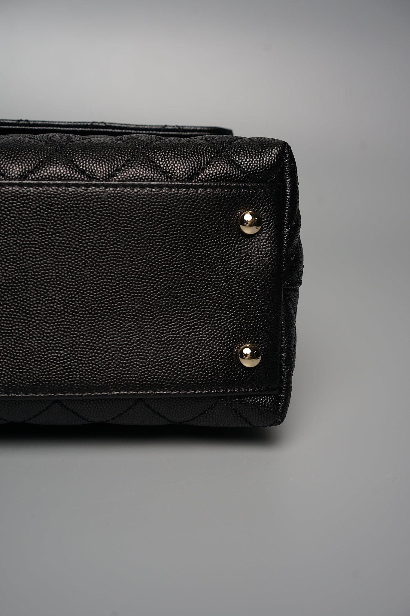 Chanel Coco Handle Small in Black Caviar Ghw (Brand New)