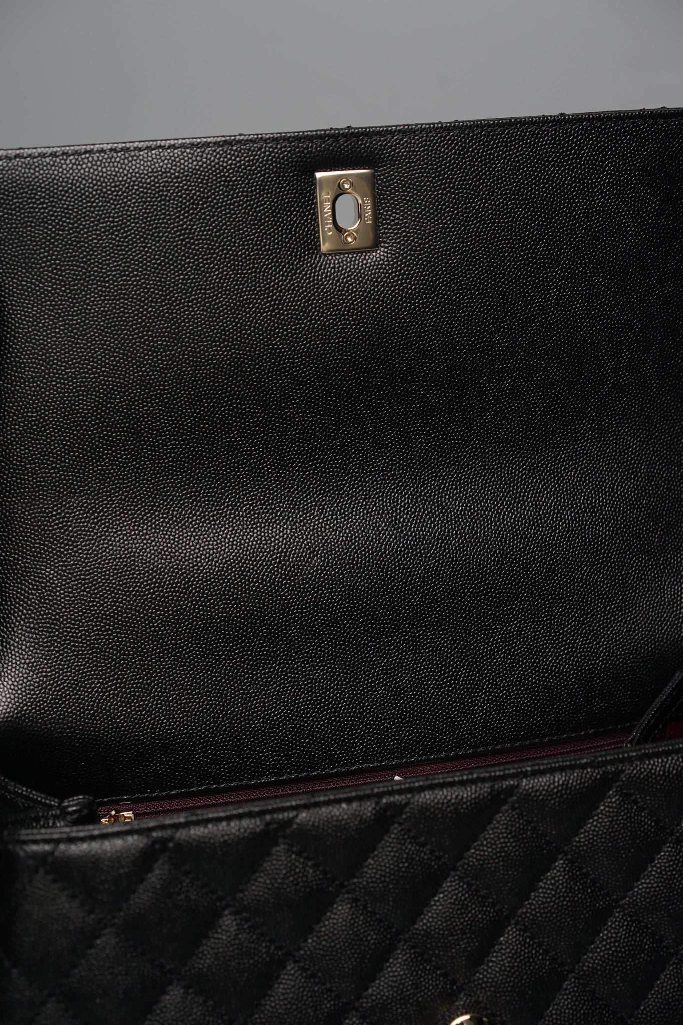 Chanel Coco Handle Small in Black Caviar Ghw (Brand New)