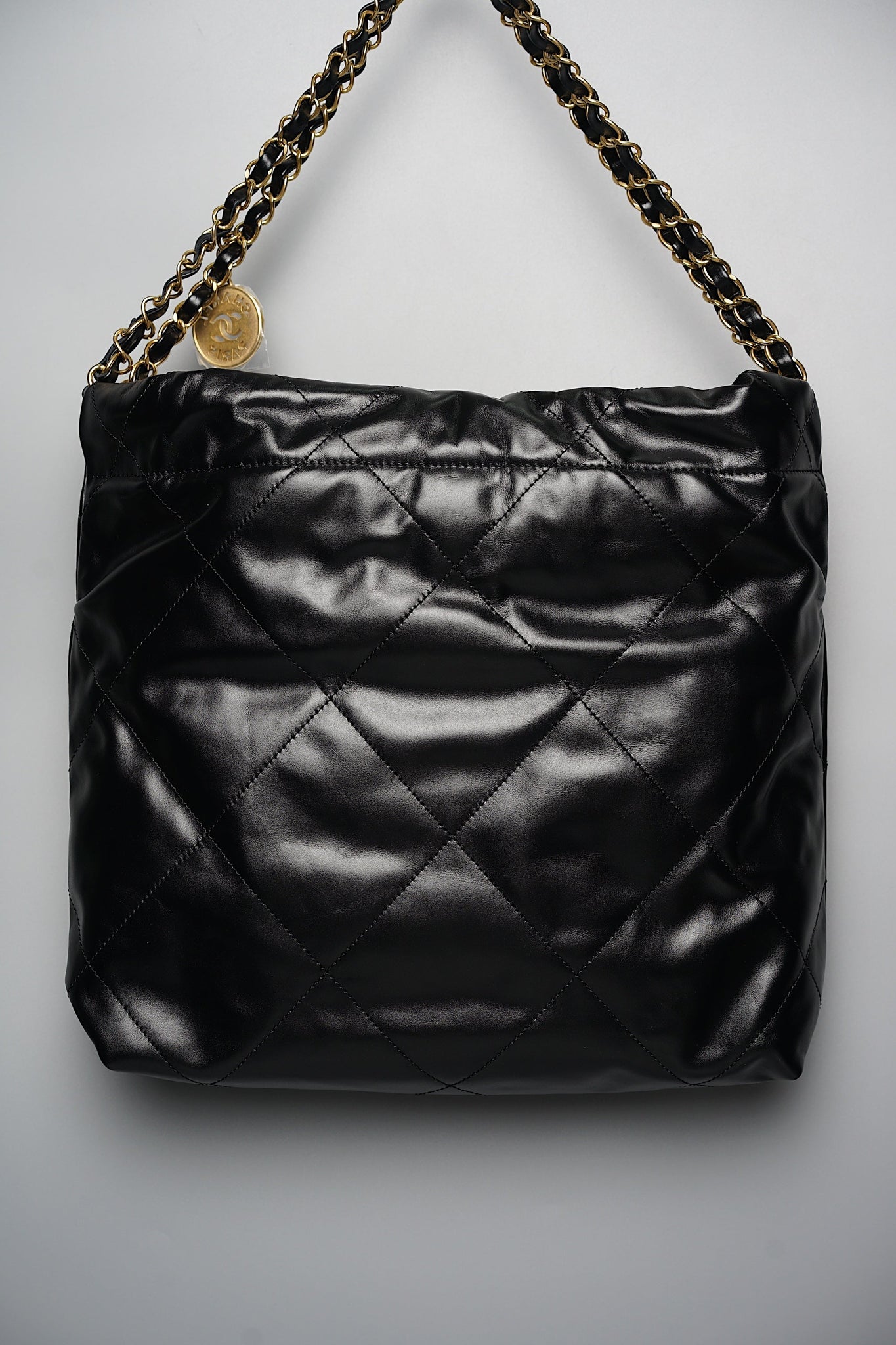 Chanel 22 Small in Black Ghw (Brand New)
