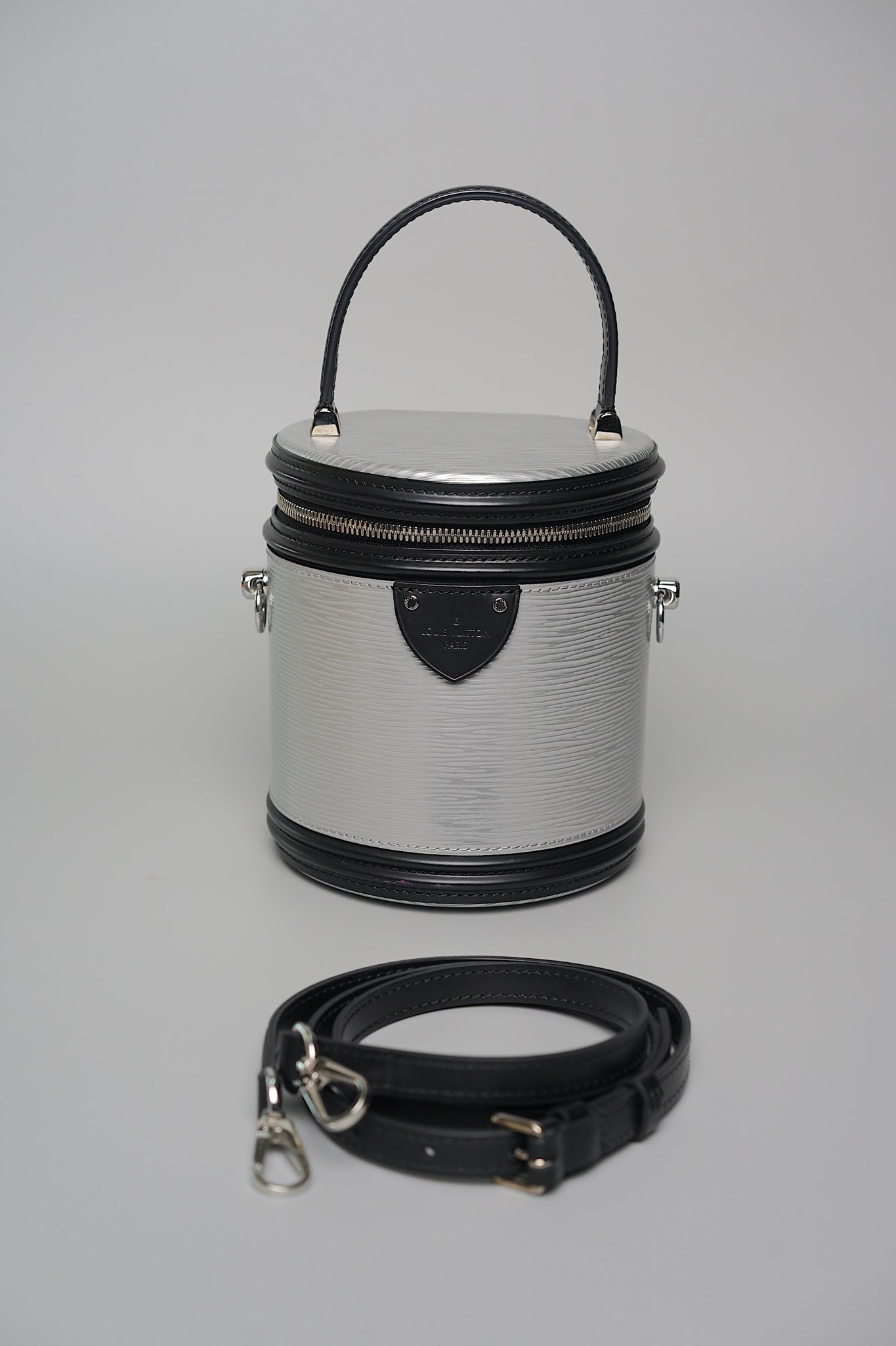 Louis Vuitton Cannes Round Vanity in Silver/Black