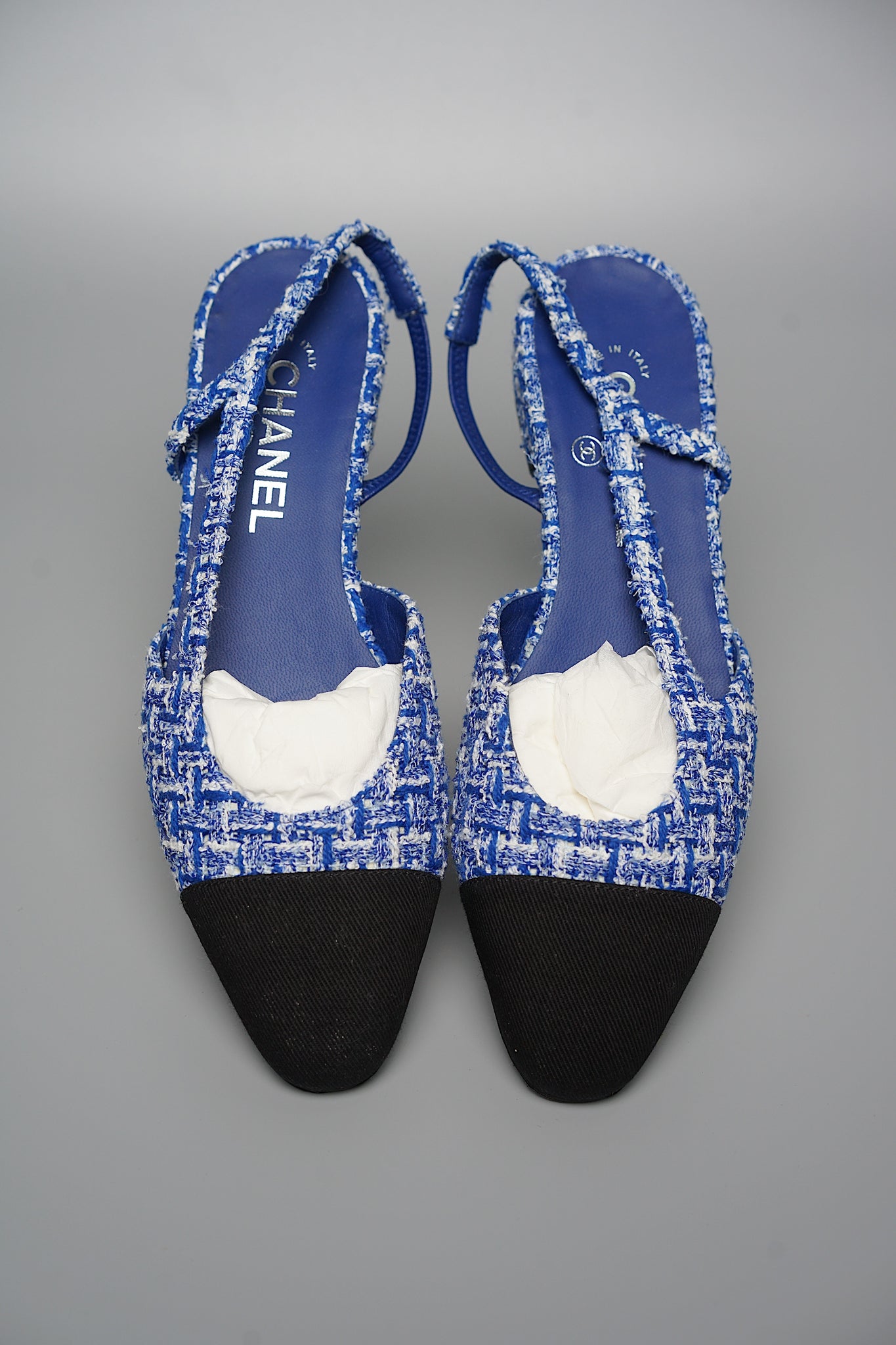 Chanel Cap Toe CC Slingback Flat in Blue Tweed Size 38C