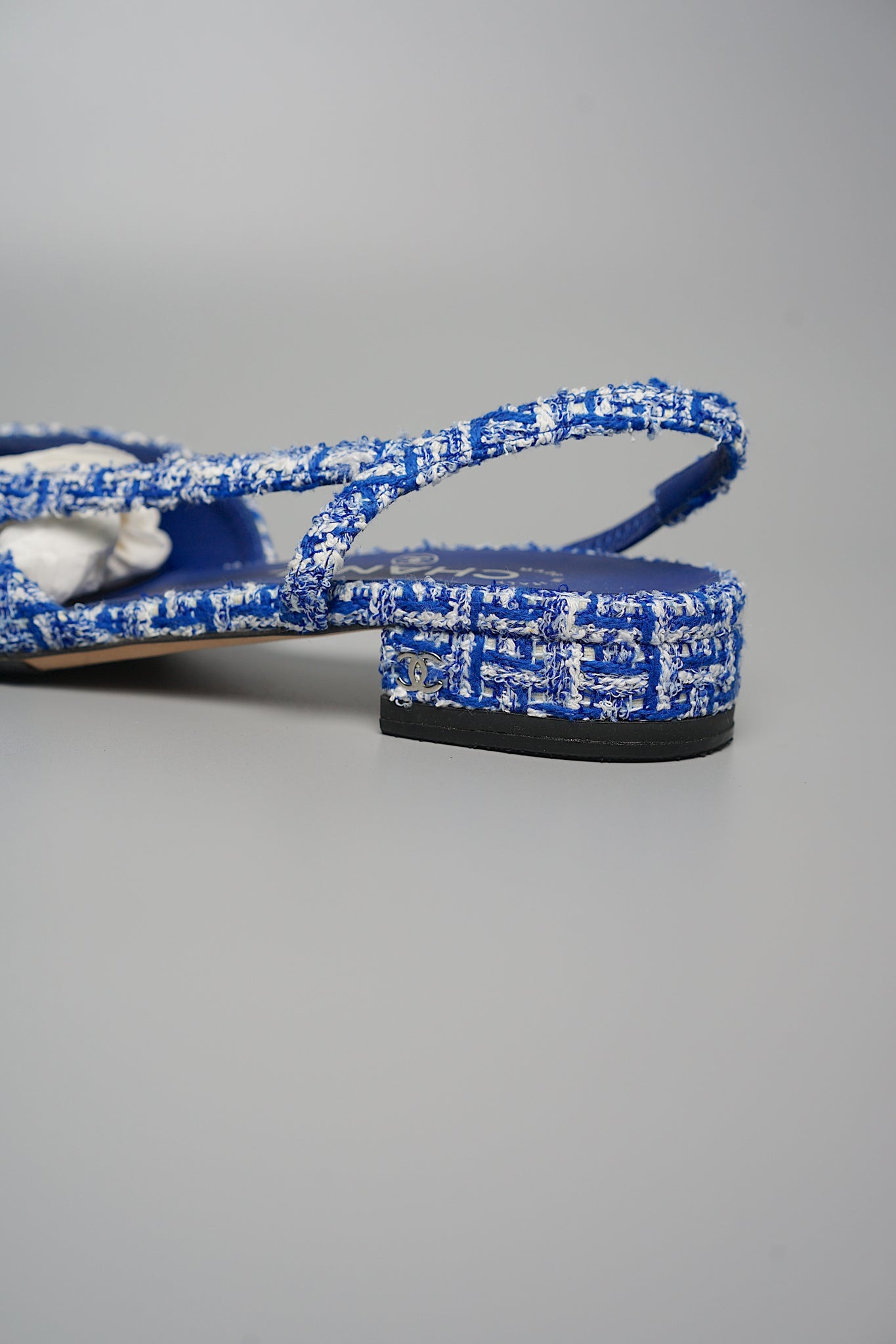 Chanel Cap Toe CC Slingback Flat in Blue Tweed Size 38C