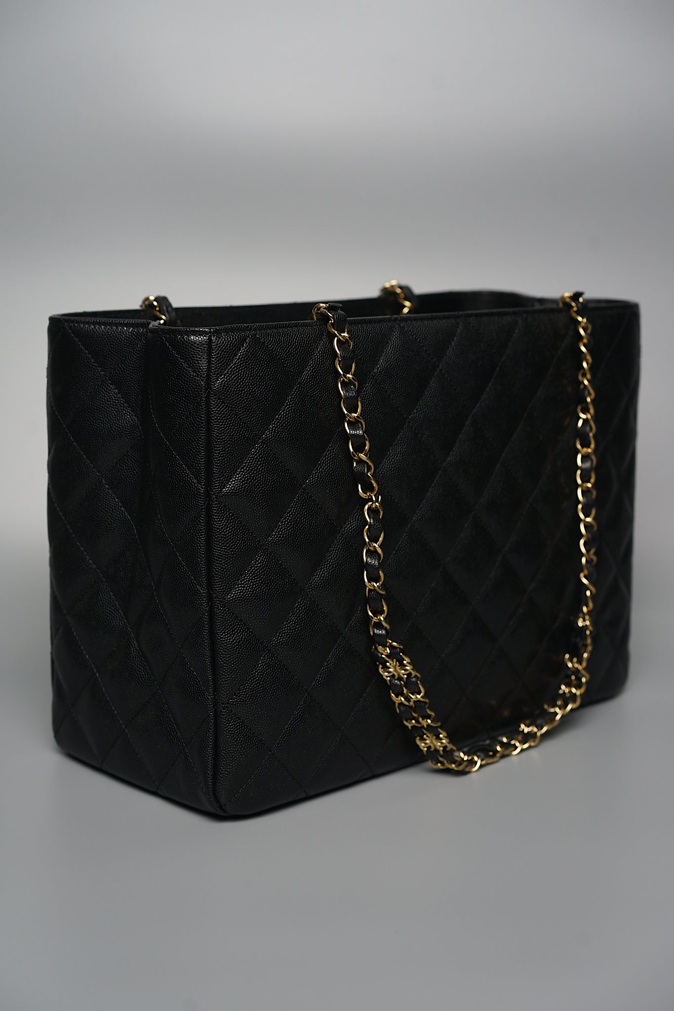 Chanel Grand Shopping Tote in Black Caviar Lghw (Brand New)