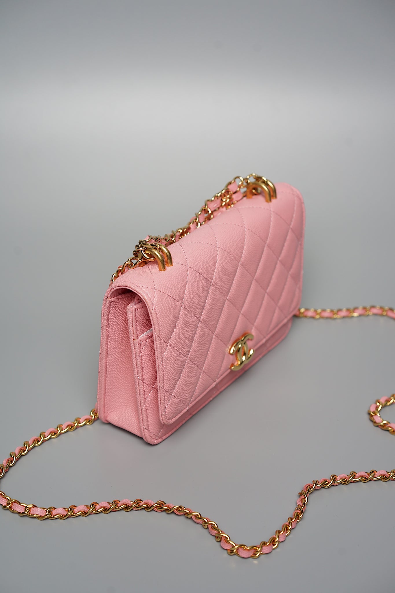 Chanel Wallet On Chain with Handle in Pink Lghw