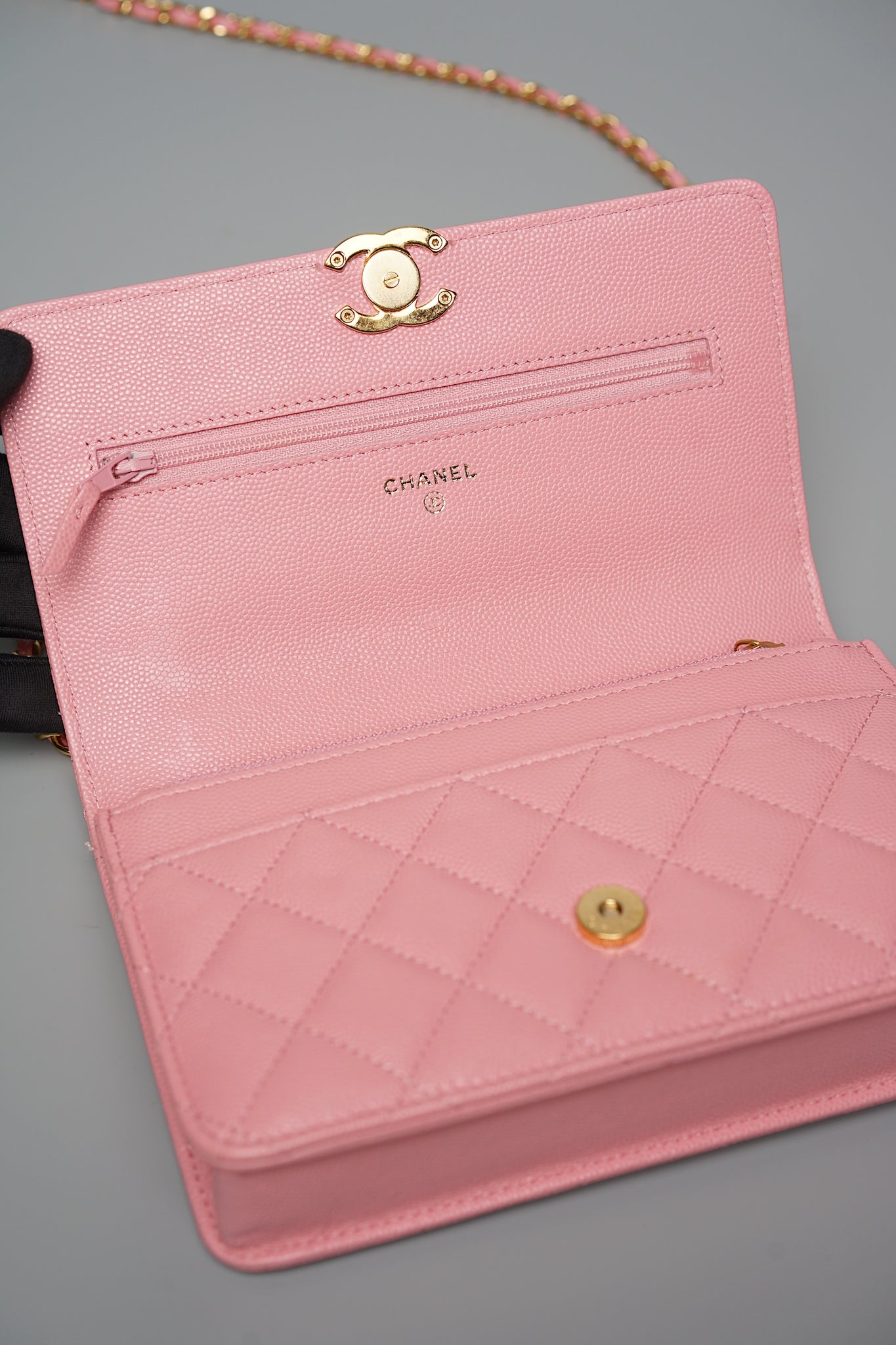 Chanel Wallet On Chain with Handle in Pink Lghw
