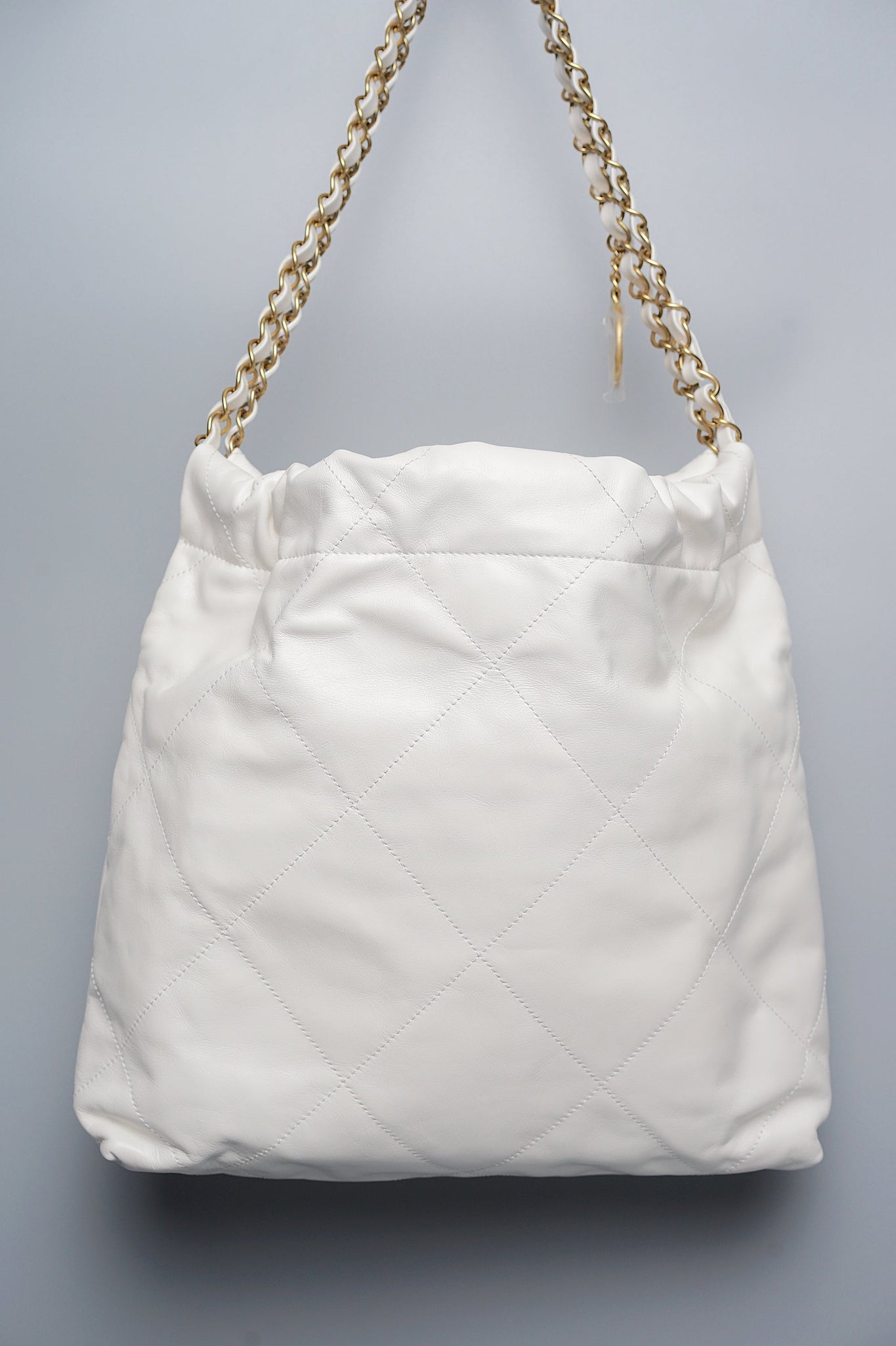 Chanel 22 Small in White Ghw (Brand New)