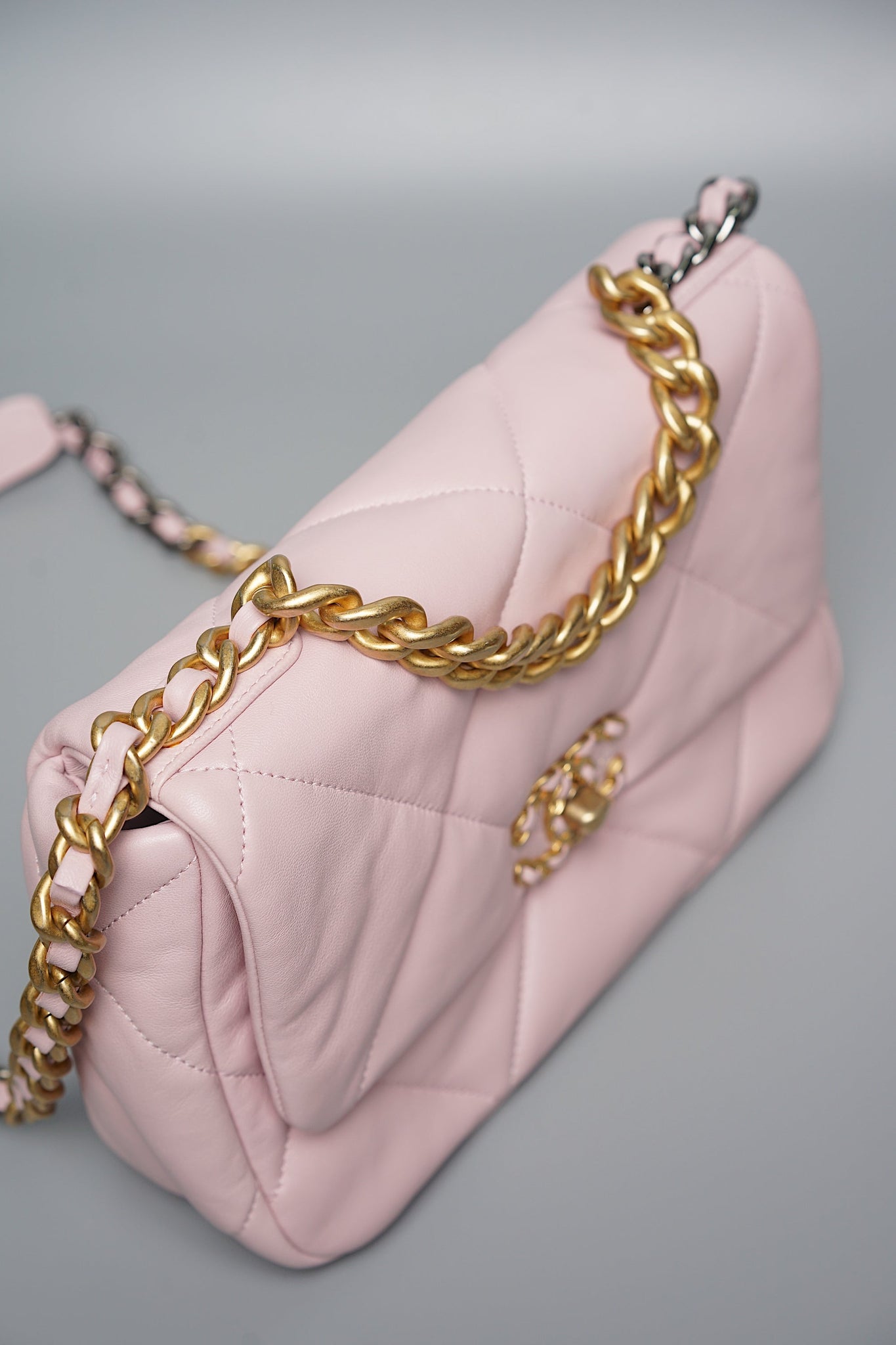 Chanel 19 Small in Pink (Brand New)