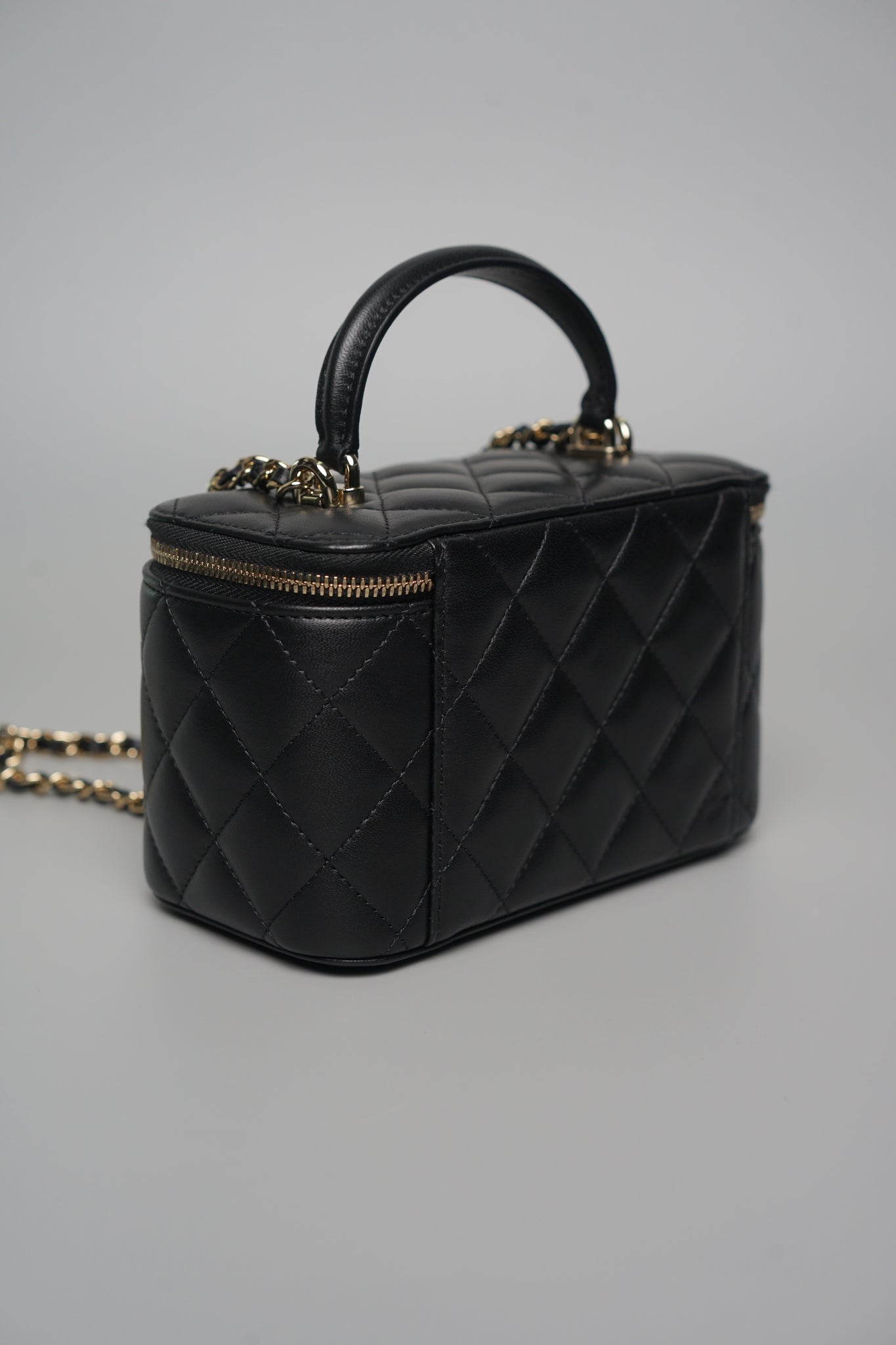 Chanel Top Handle Vanity Case in Black Lambskin Lghw