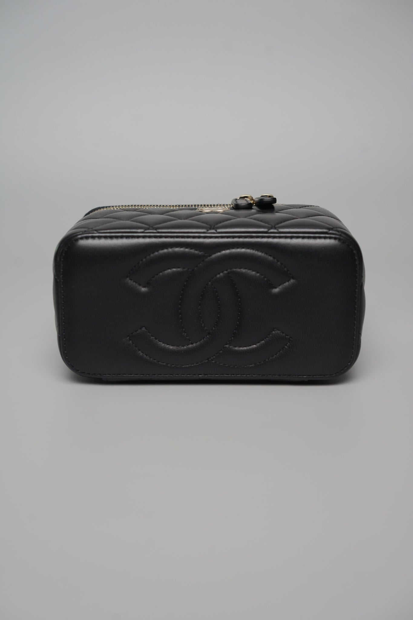 Chanel Top Handle Vanity Case in Black Lambskin Lghw