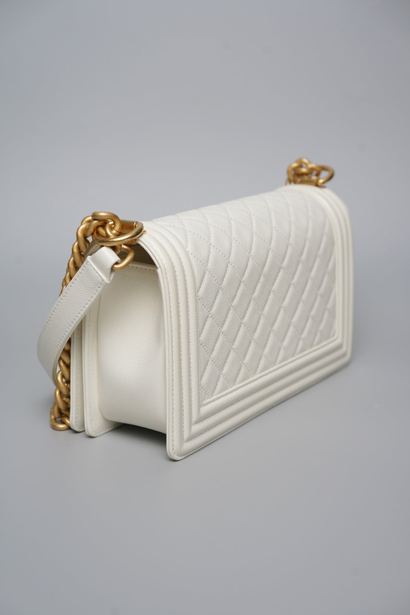 Boy Chanel Medium in White Caviar Bghw