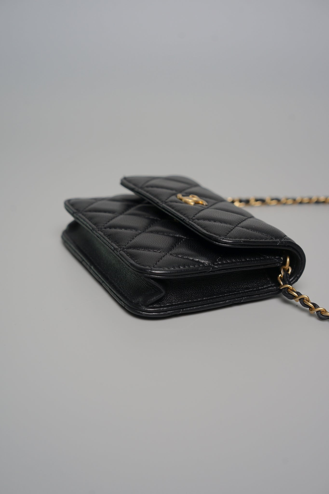Chanel Pearl Crush Belt Bag in Black Lambskin Bghw (Brand New)