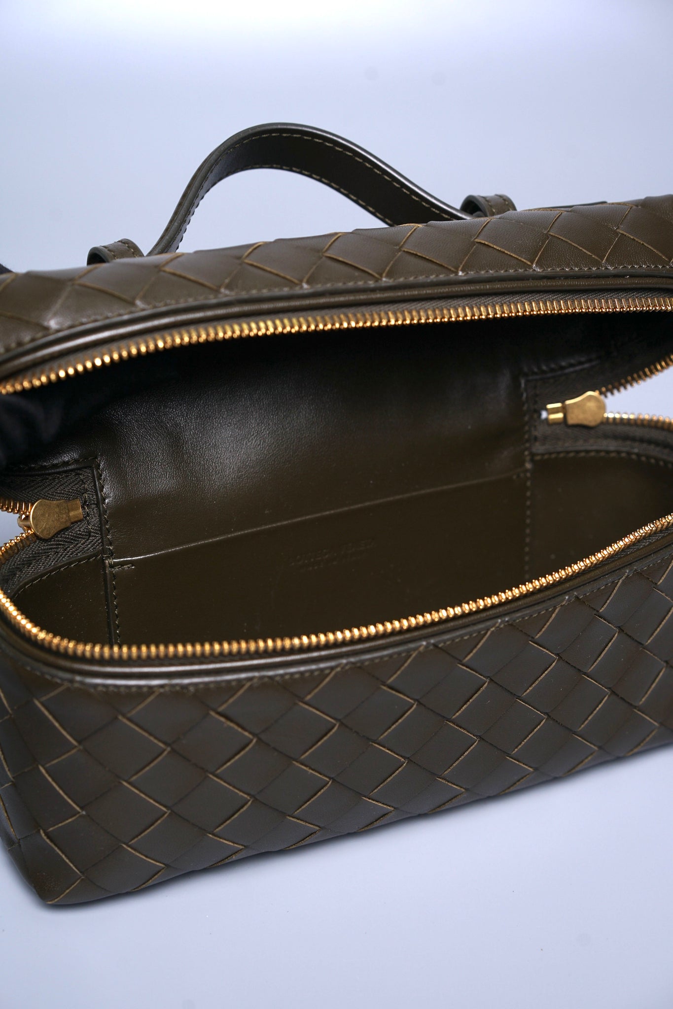 Bottega Bang Bang Vanity in Dark Green Ghw