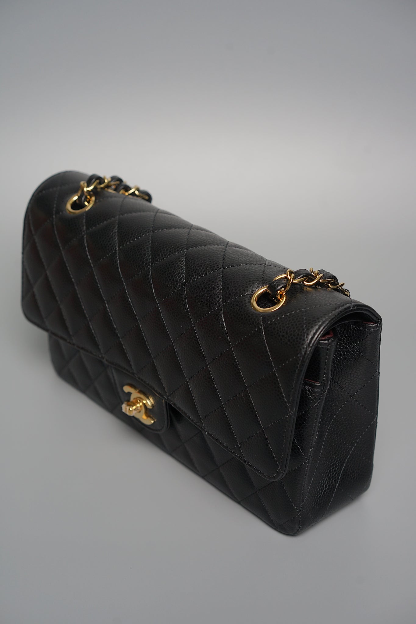 Chanel Medium Classic Double Flap in Black Caviar Ghw (Brand New)