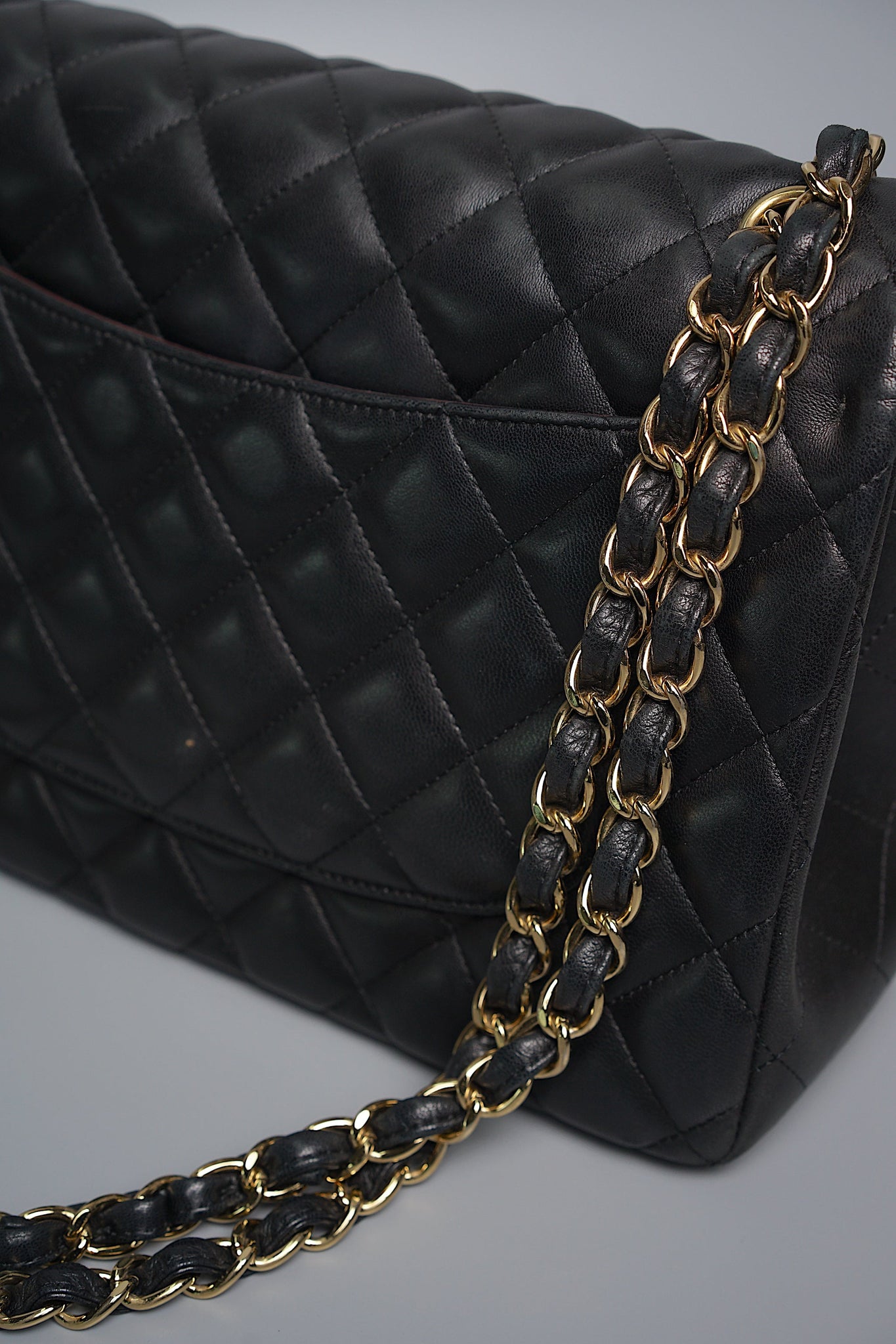 Chanel Jumbo Double Flap in Black Lambskin Ghw