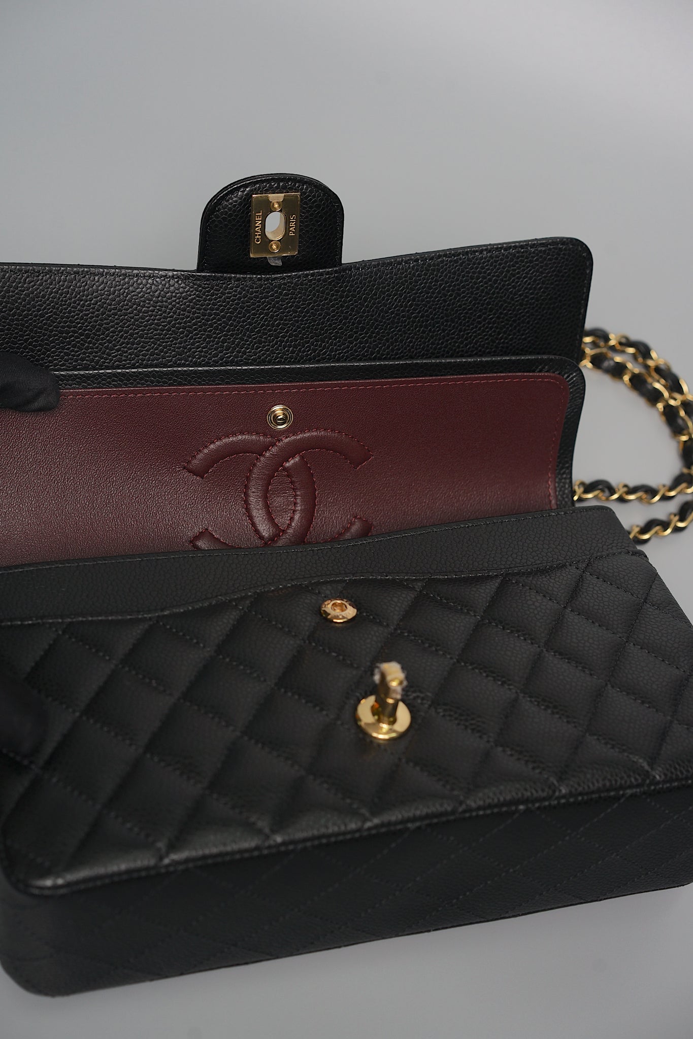 Chanel Medium Classic Double Flap in Black Caviar Ghw (Brand New)