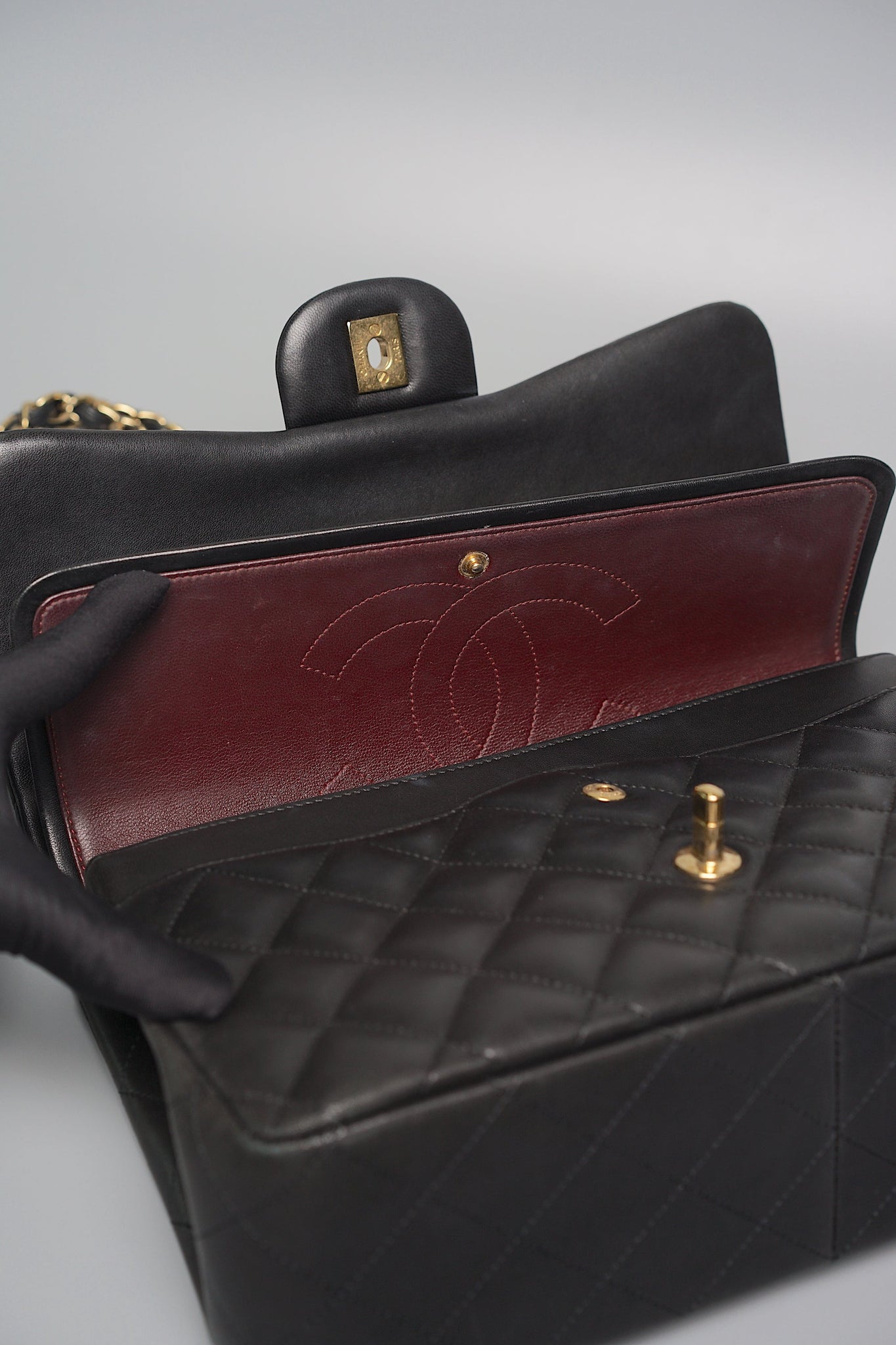 Chanel Jumbo Double Flap in Black Lambskin Ghw