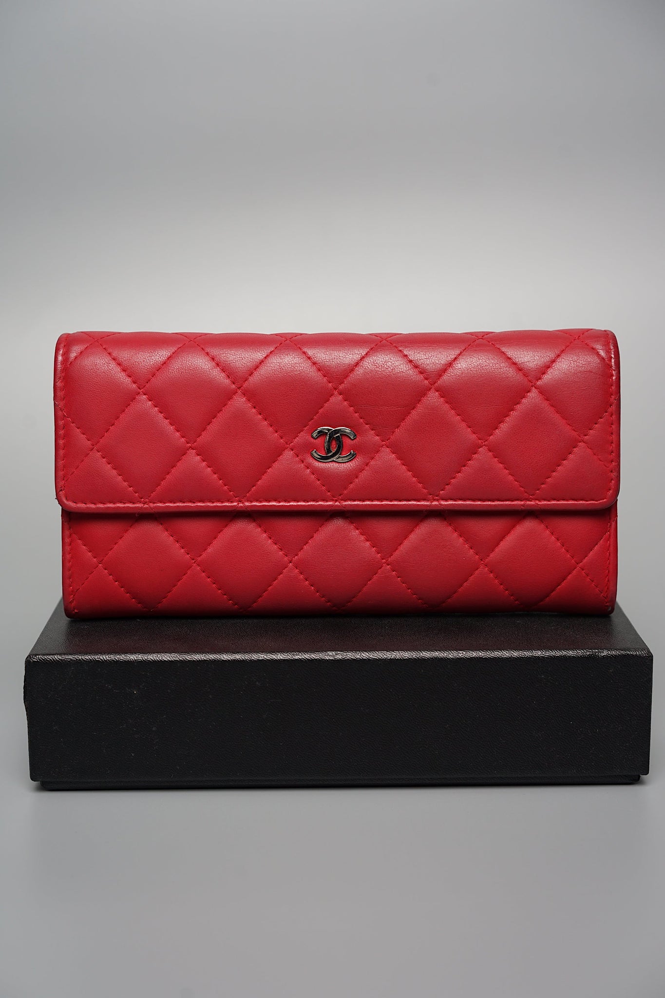 Chanel Timeless Flap Wallet in Fuschia