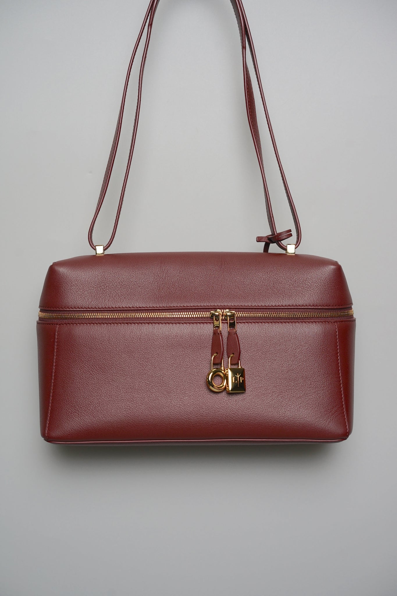 Loro Piana – BRANDPORTER