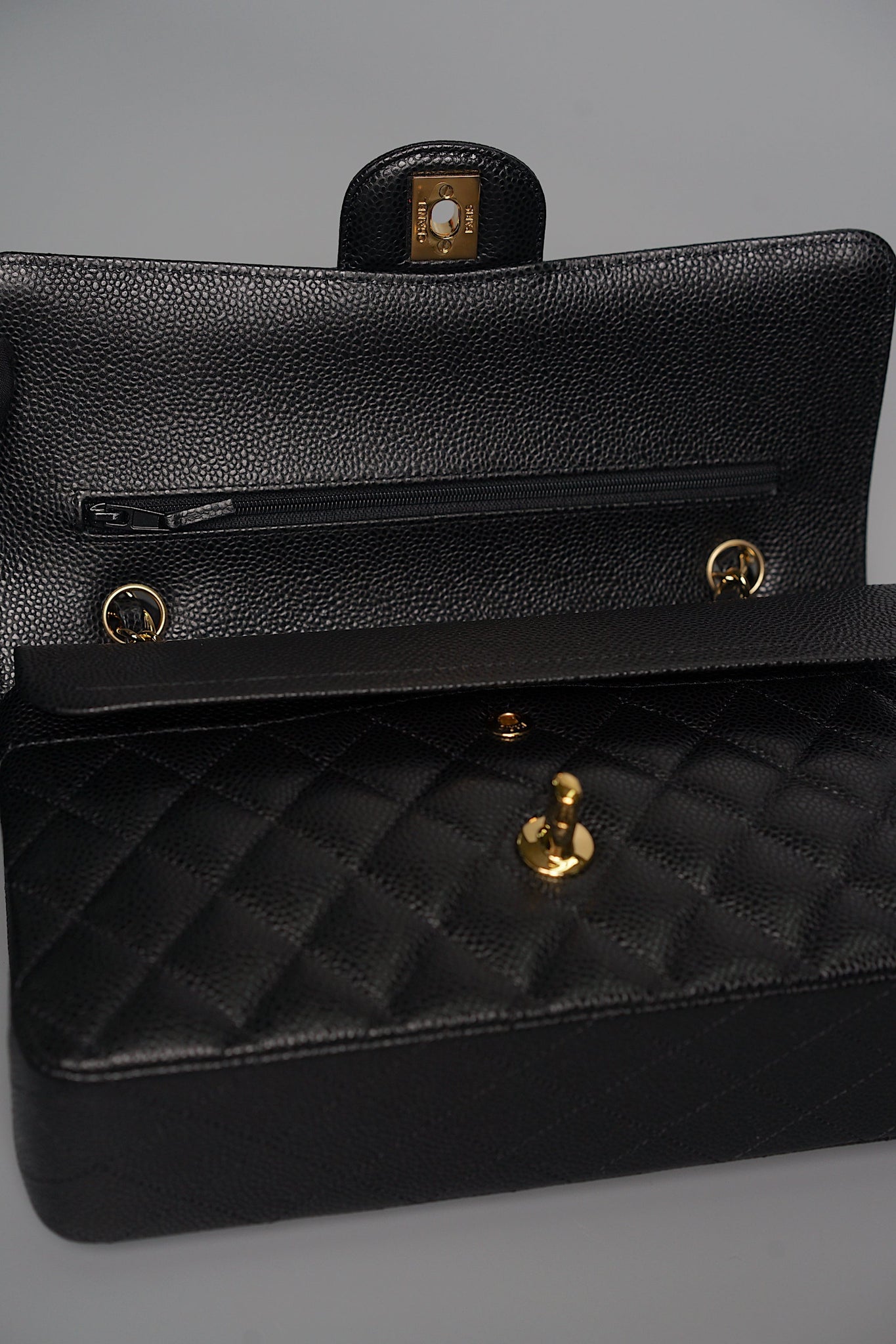 Chanel Medium Classic Double Flap in Black Caviar Ghw