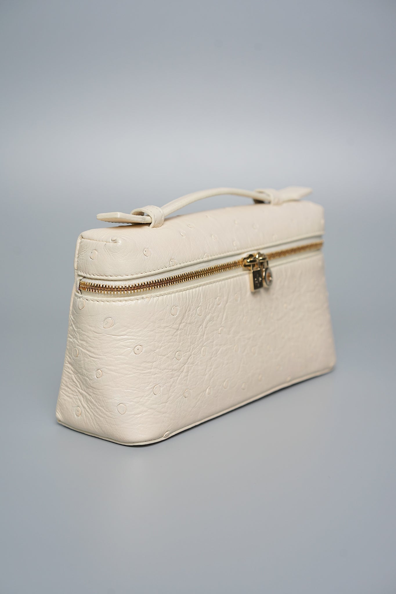 Loro Piana Extrapocket L19 in Ostrich Whisper White Ghw