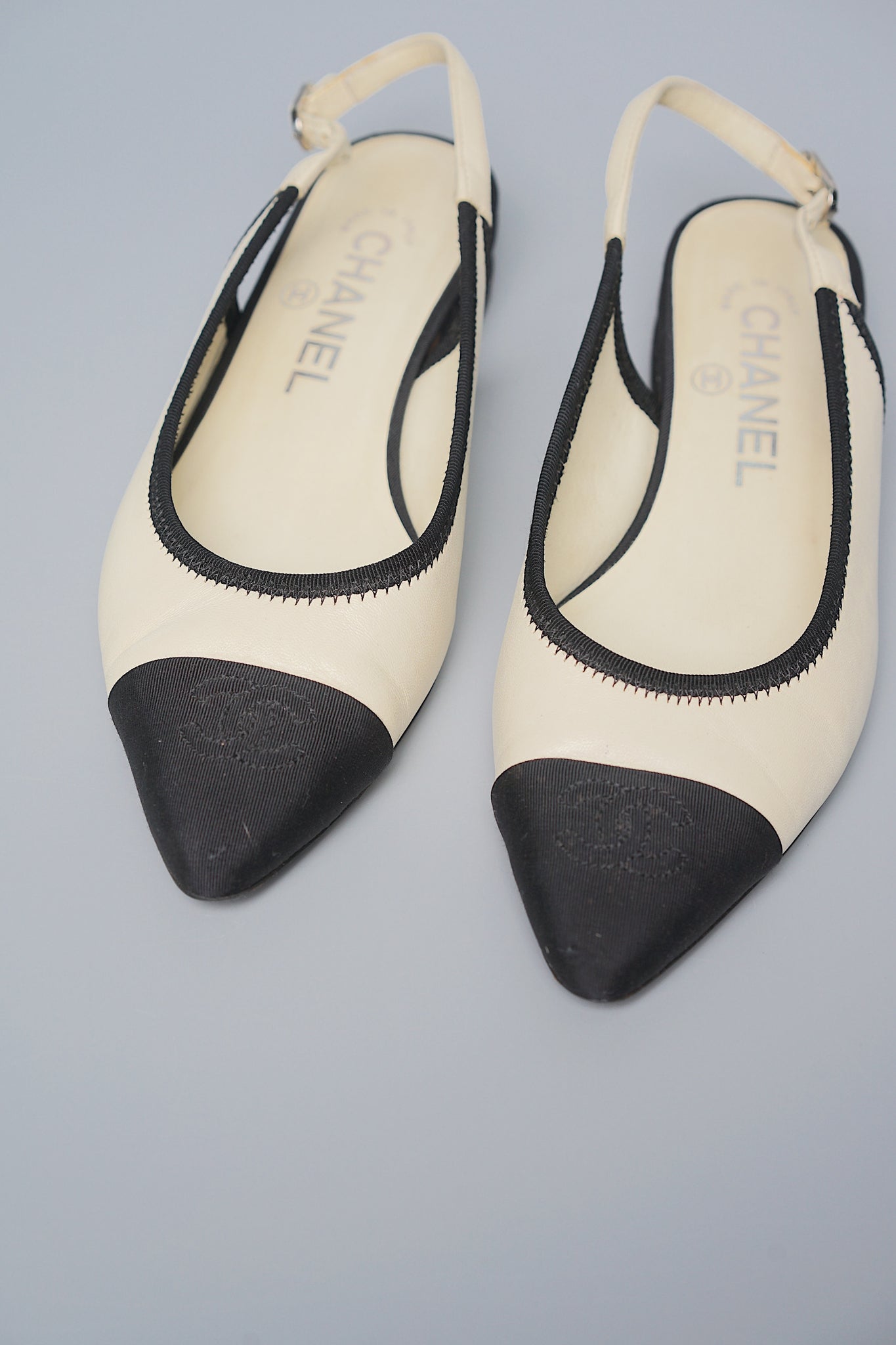 Chanel Monochrome Slingbacks Shw in Size 35