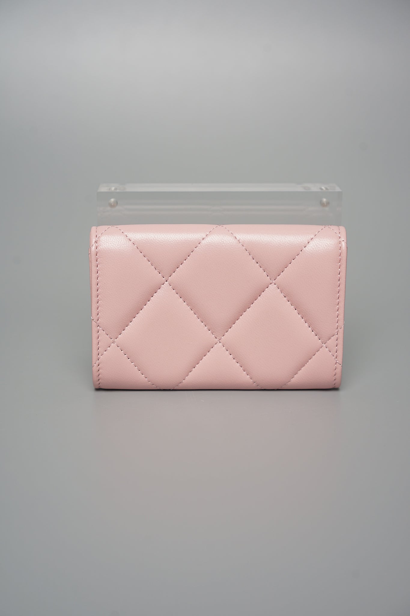 Chanel 19 Pink Compact Cardholder Ghw (Brand New)