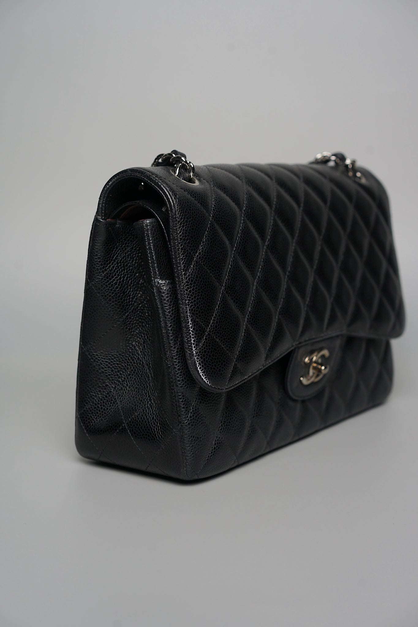 Chanel Jumbo Double Flap in Black Caviar Shw