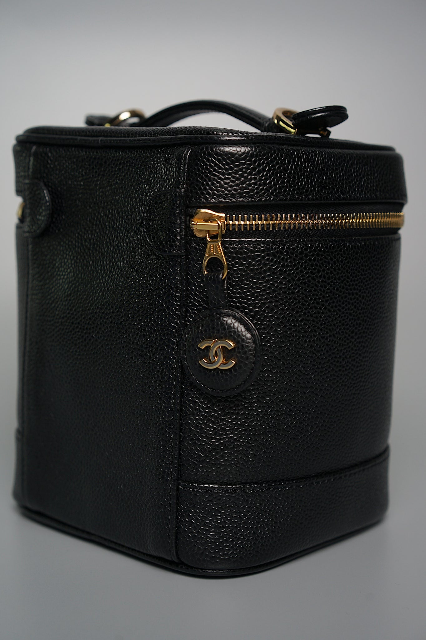 Chanel Vintage Vanity in Black Caviar