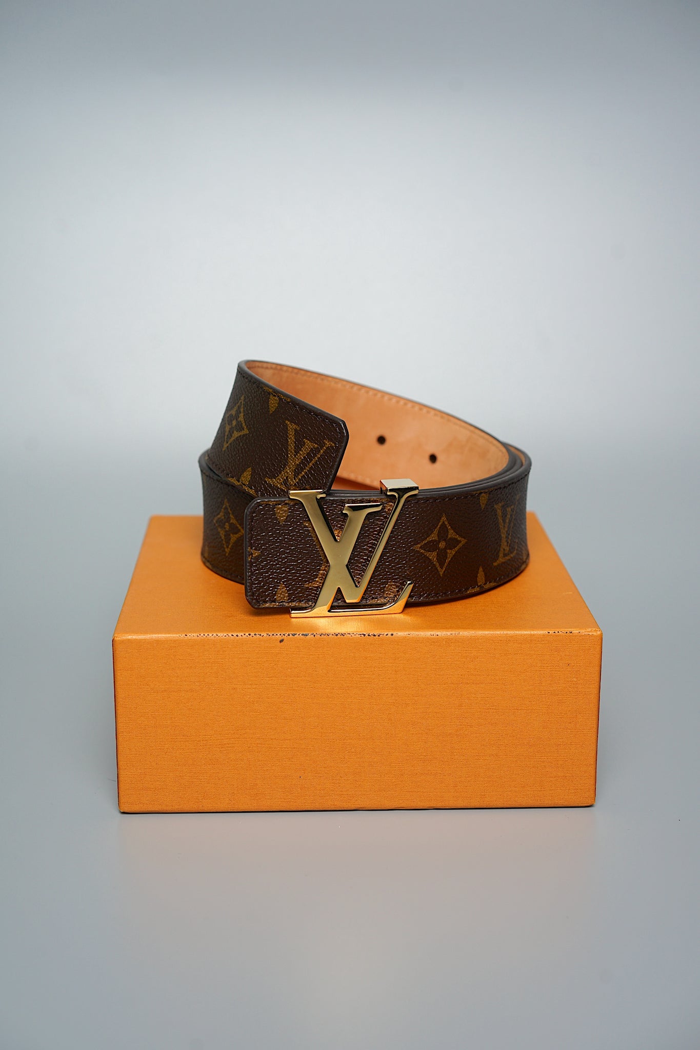 Louis Vuitton LV Pyramide 40mm Belt in Size 100
