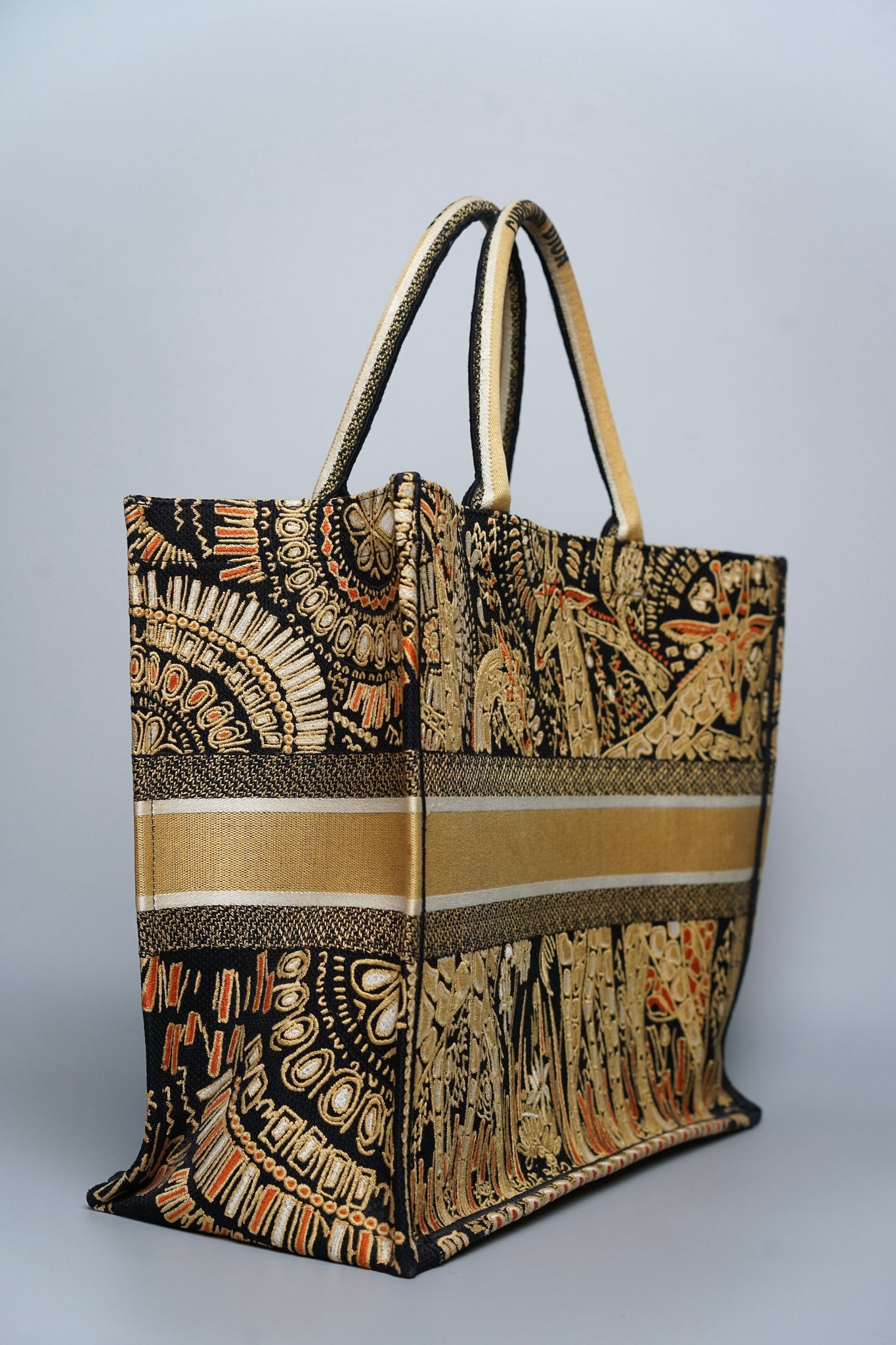 Dior Book Tote in Animals Giraffe Jacquard