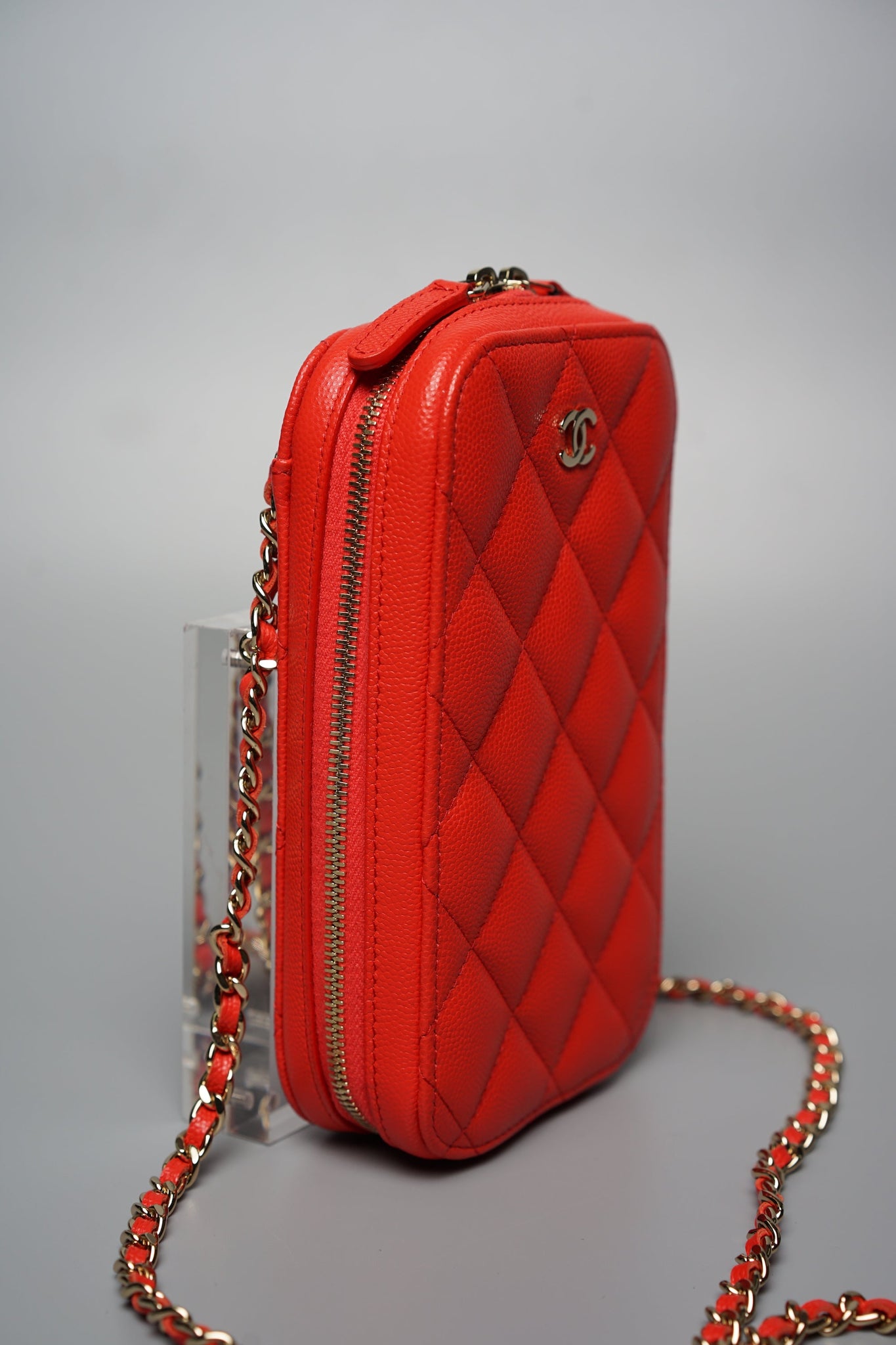 Chanel Phoneholder with Chain in Red Caviar