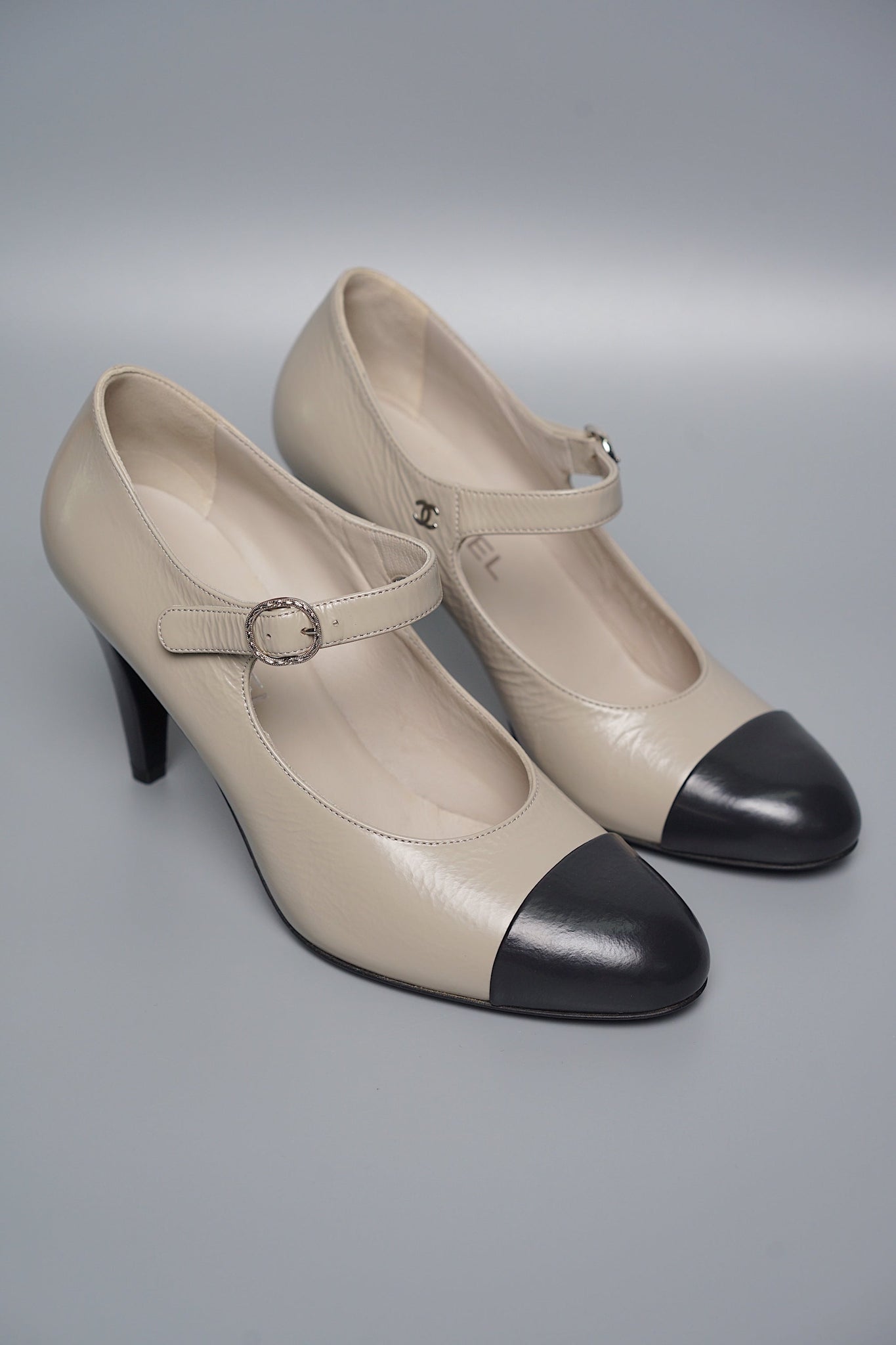 Chanel Mary Janes in Size 39 (Brand New)