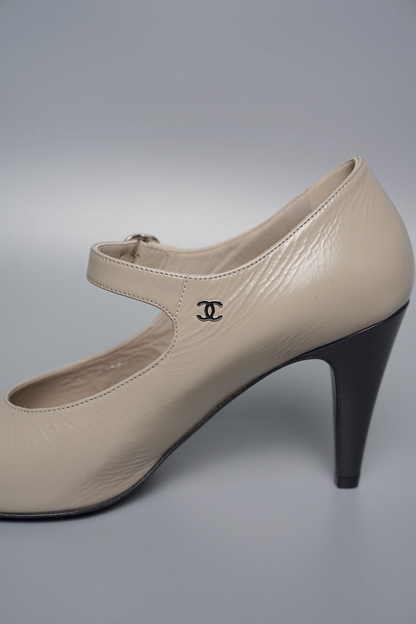 Chanel Mary Janes in Size 39 (Brand New)