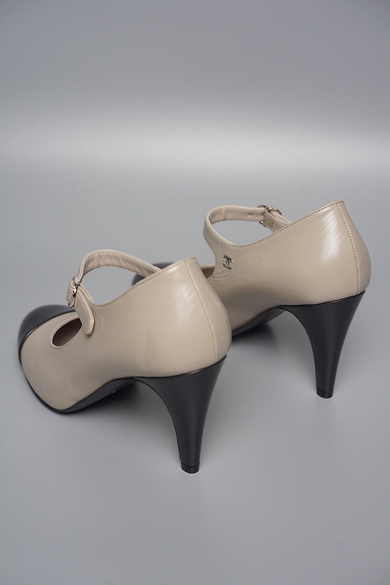 Chanel Mary Janes in Size 39 (Brand New)