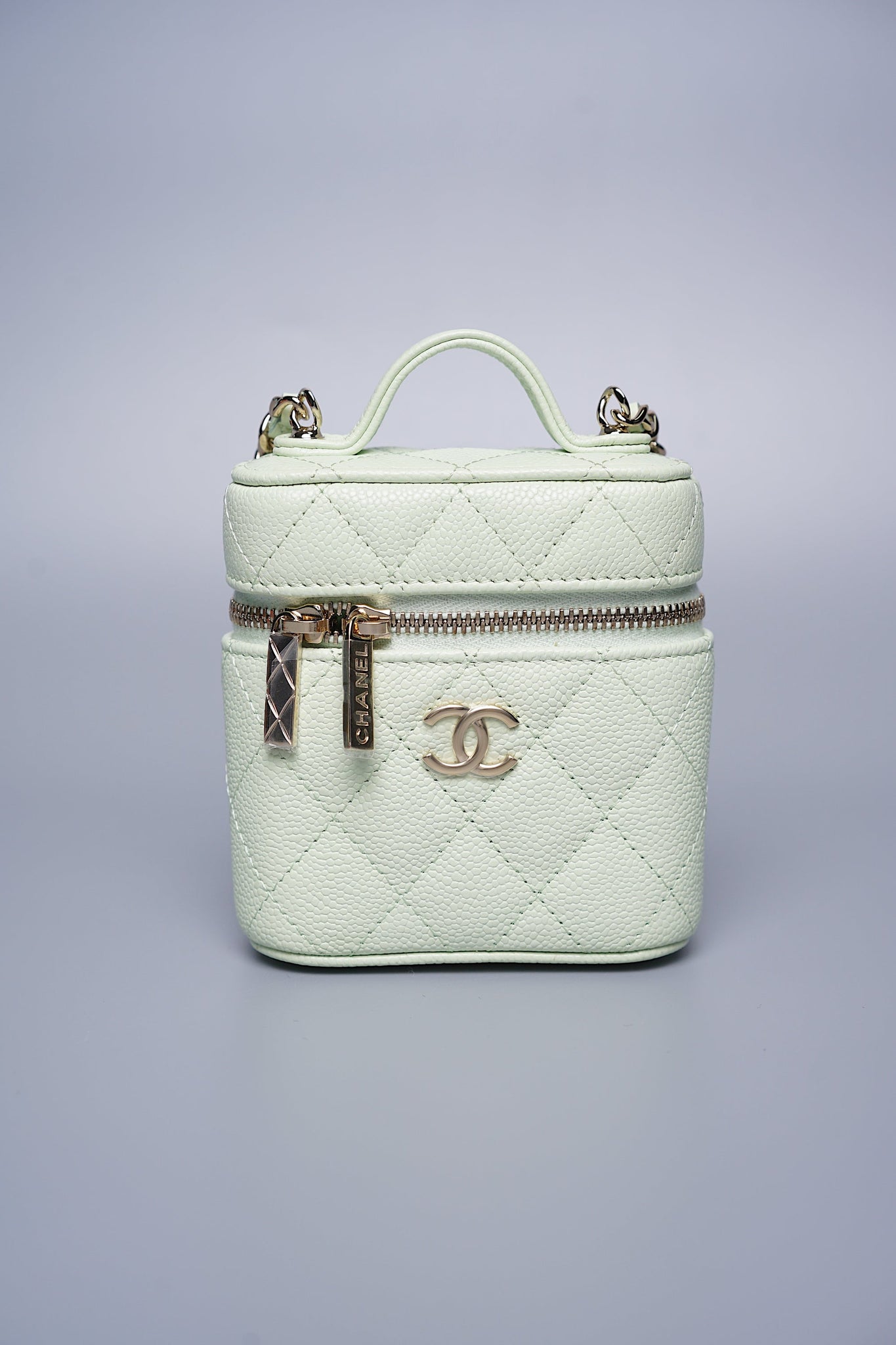 Chanel 22C Small Vanity with Chain in Light Green (Brand New)