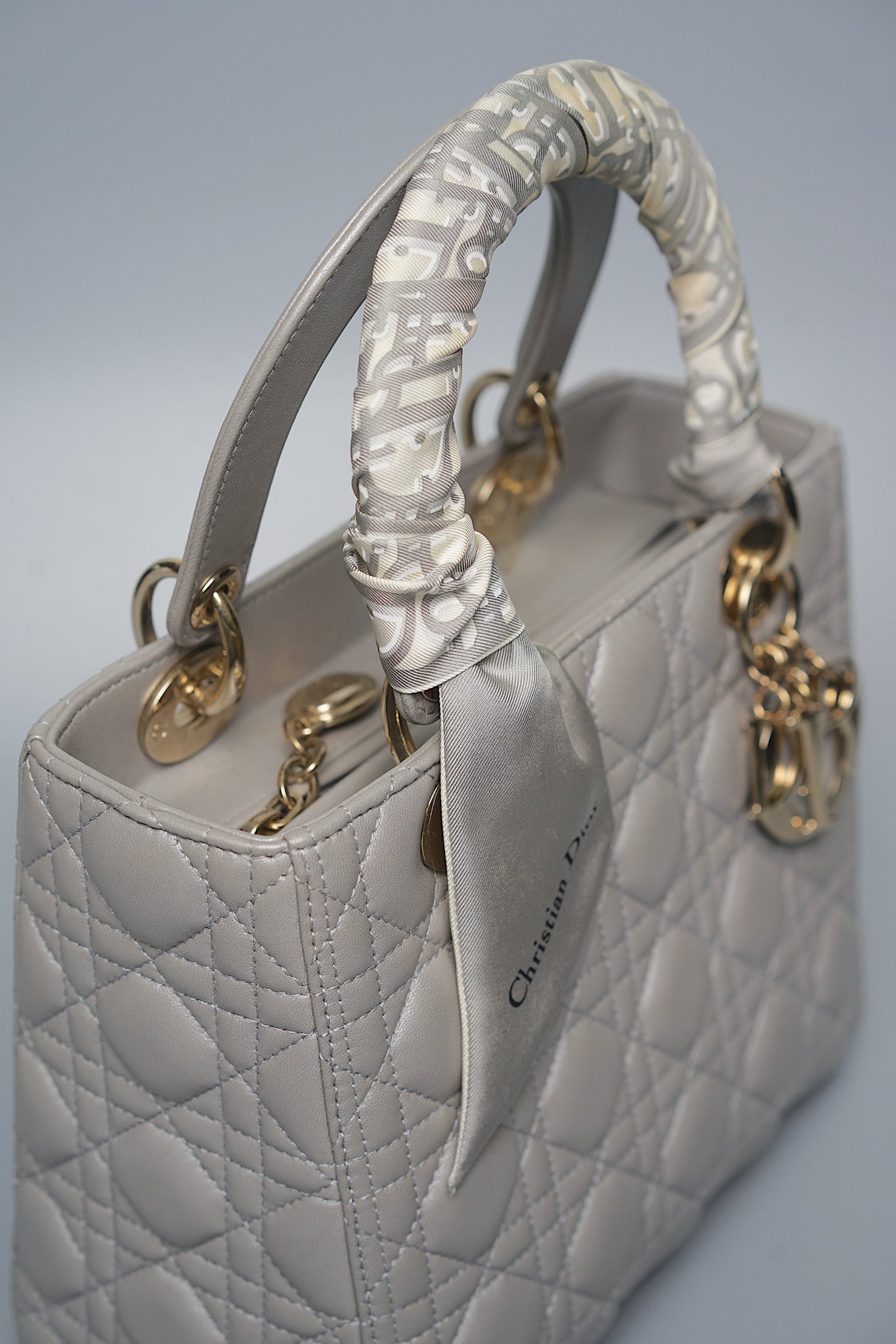 Lady Dior Medium in Gray Opaline Lghw