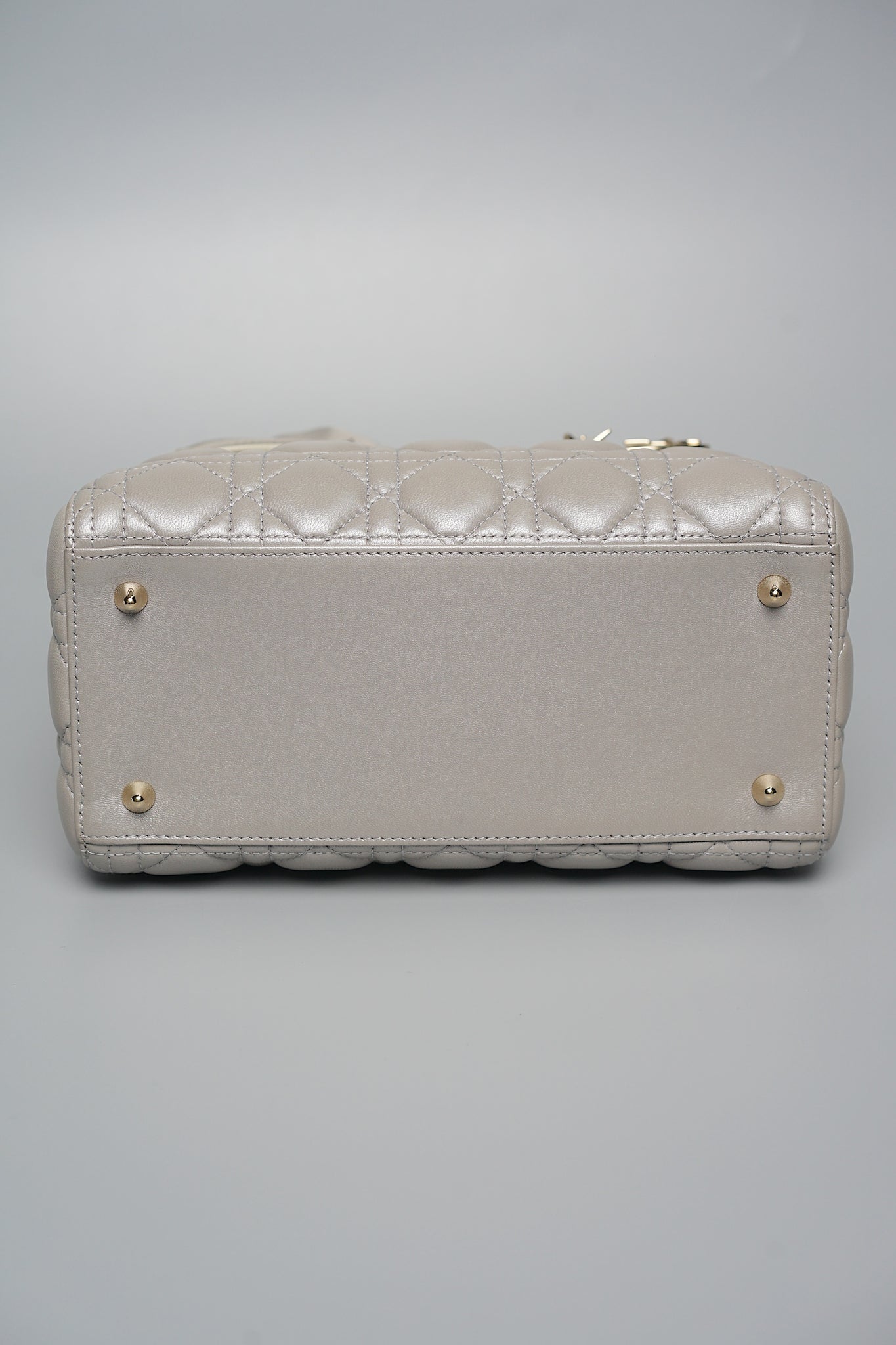 Lady Dior Medium in Gray Opaline Lghw