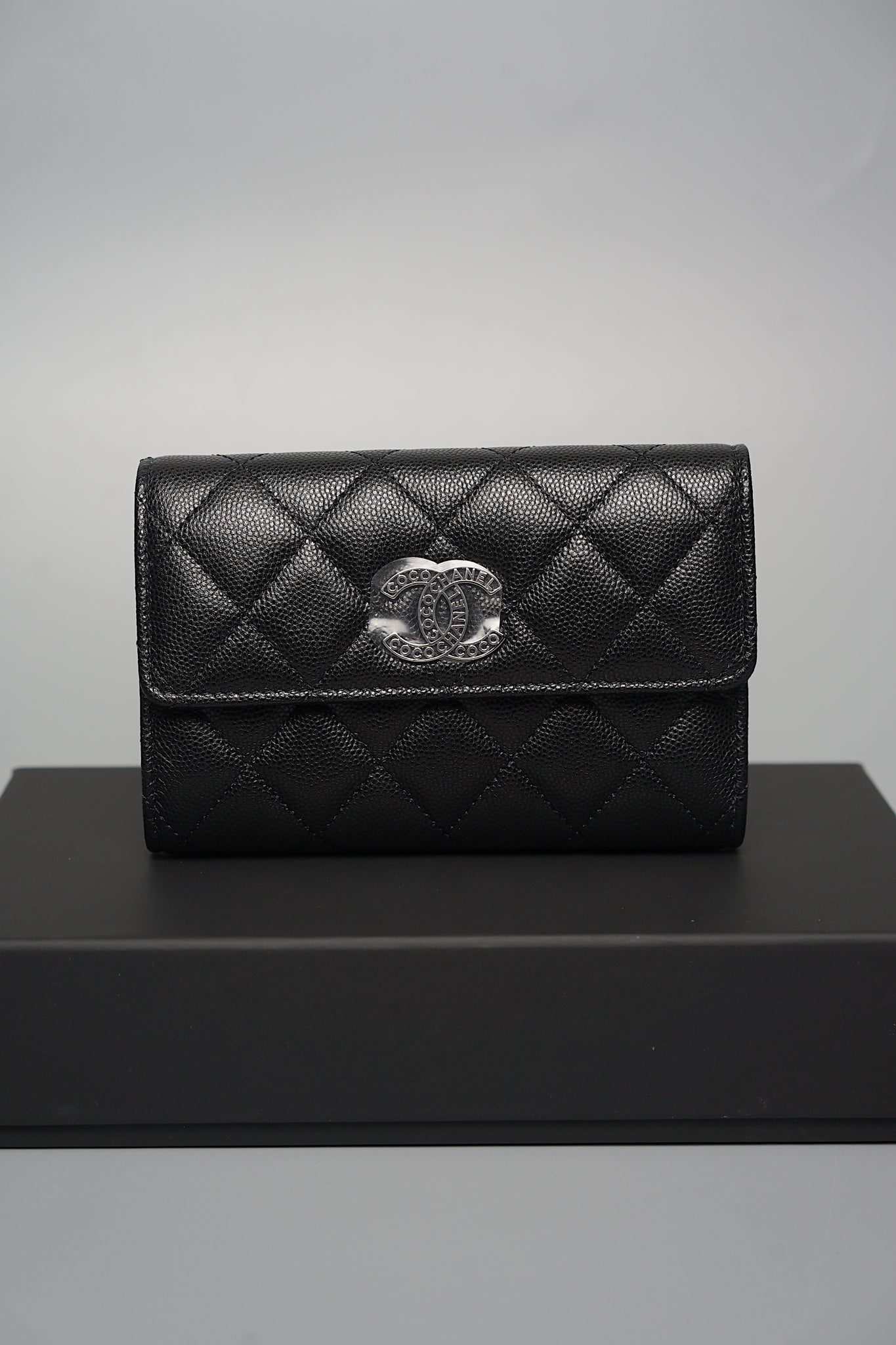 Chanel Medium Flap Wallet in Black Caviar Shw (Brand New)