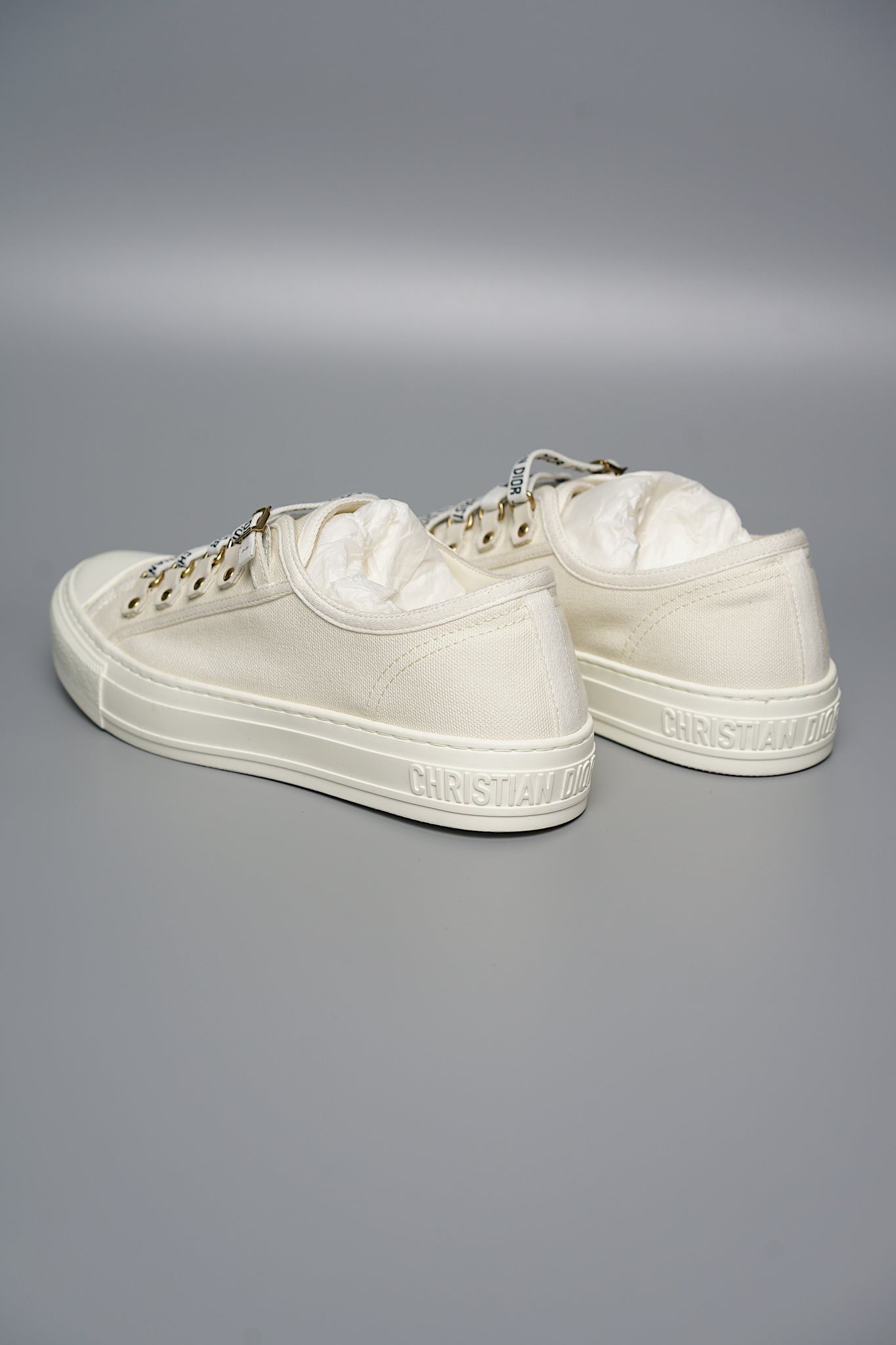 Dior Walk 'N' Sneaker in Milk Size 39.5